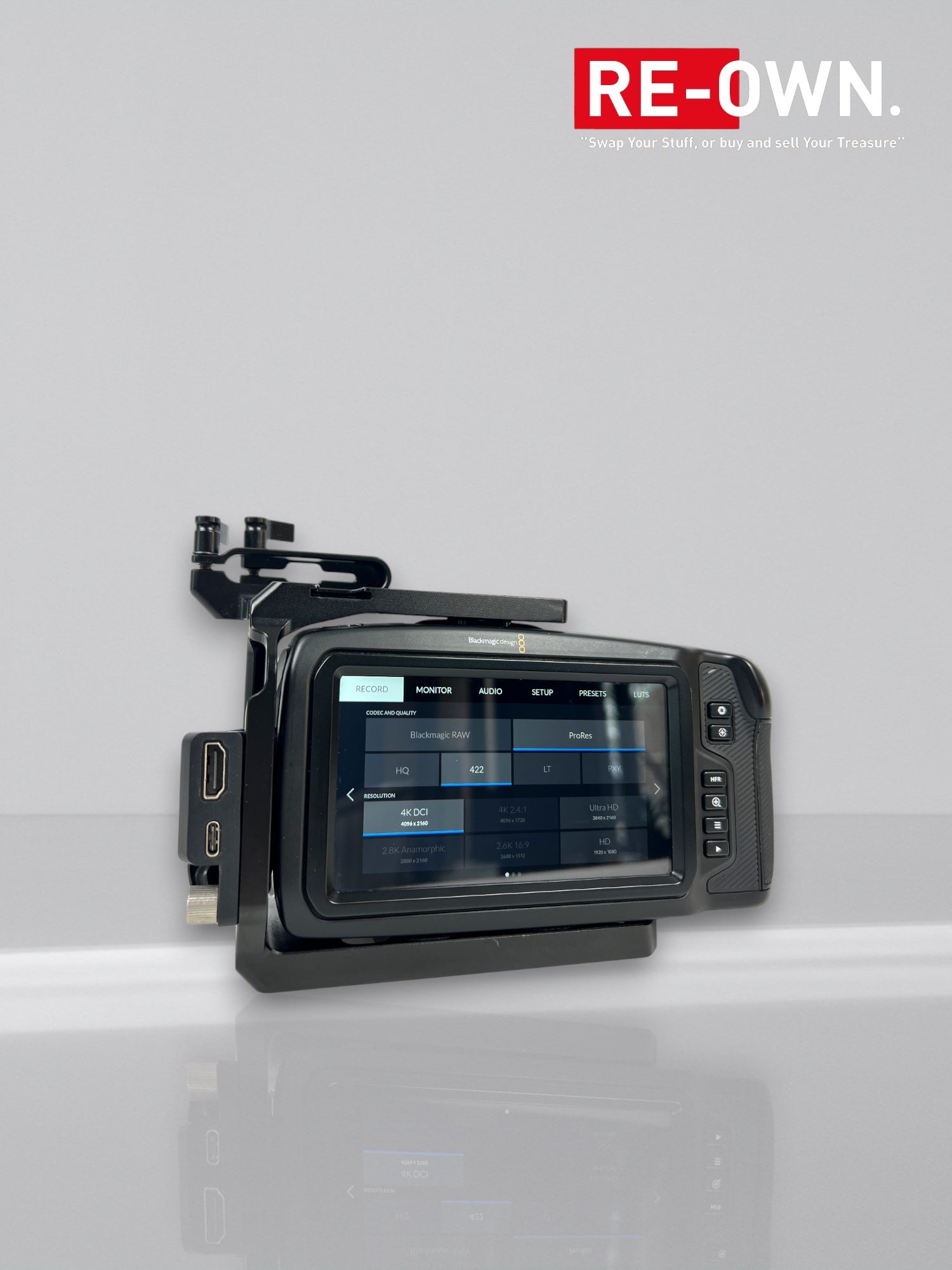 Blackmagic Pocket Cinema Camera 4K + ( extra's & doos)