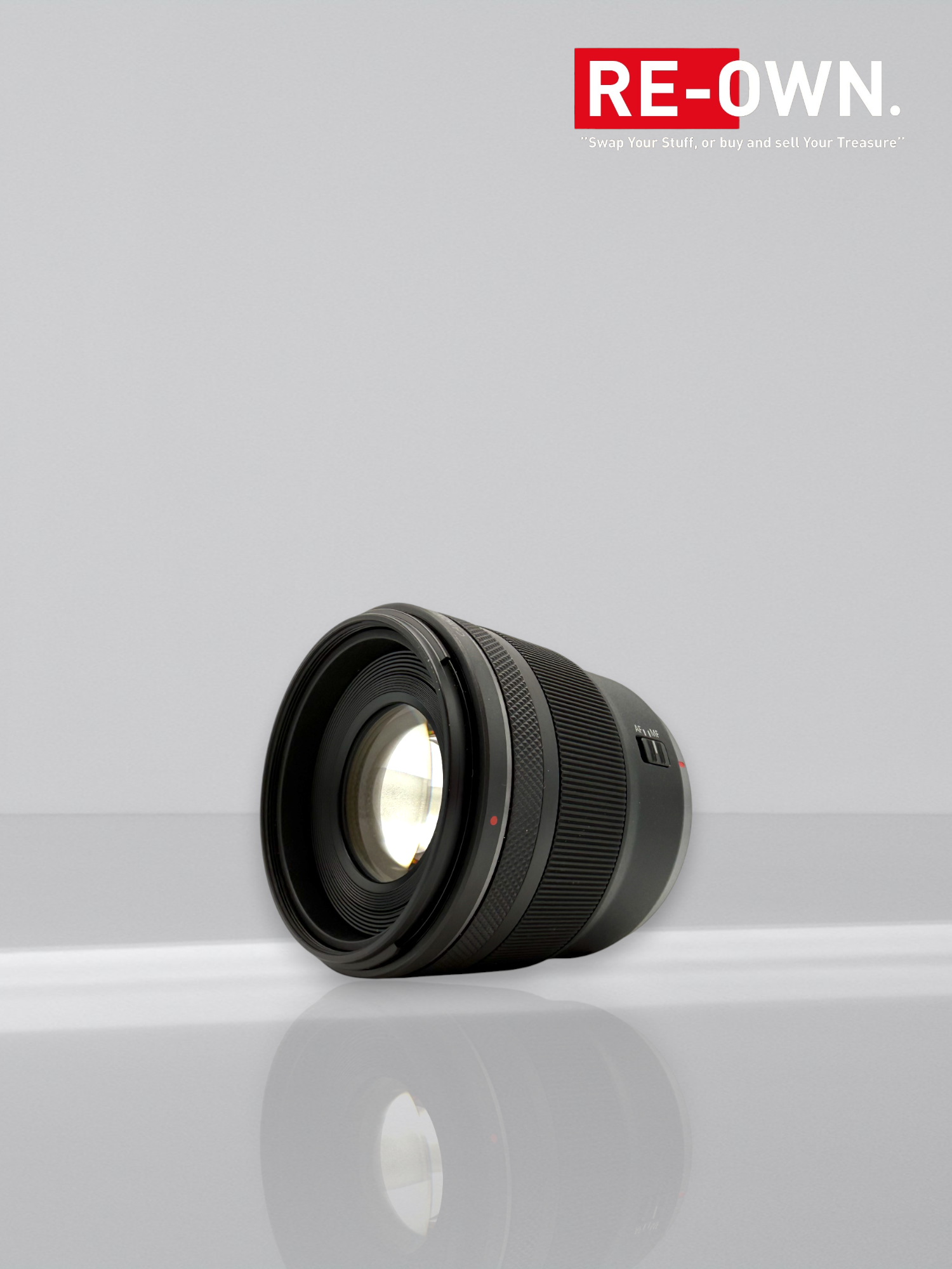 Canon RF 45mm f/1.2 STM