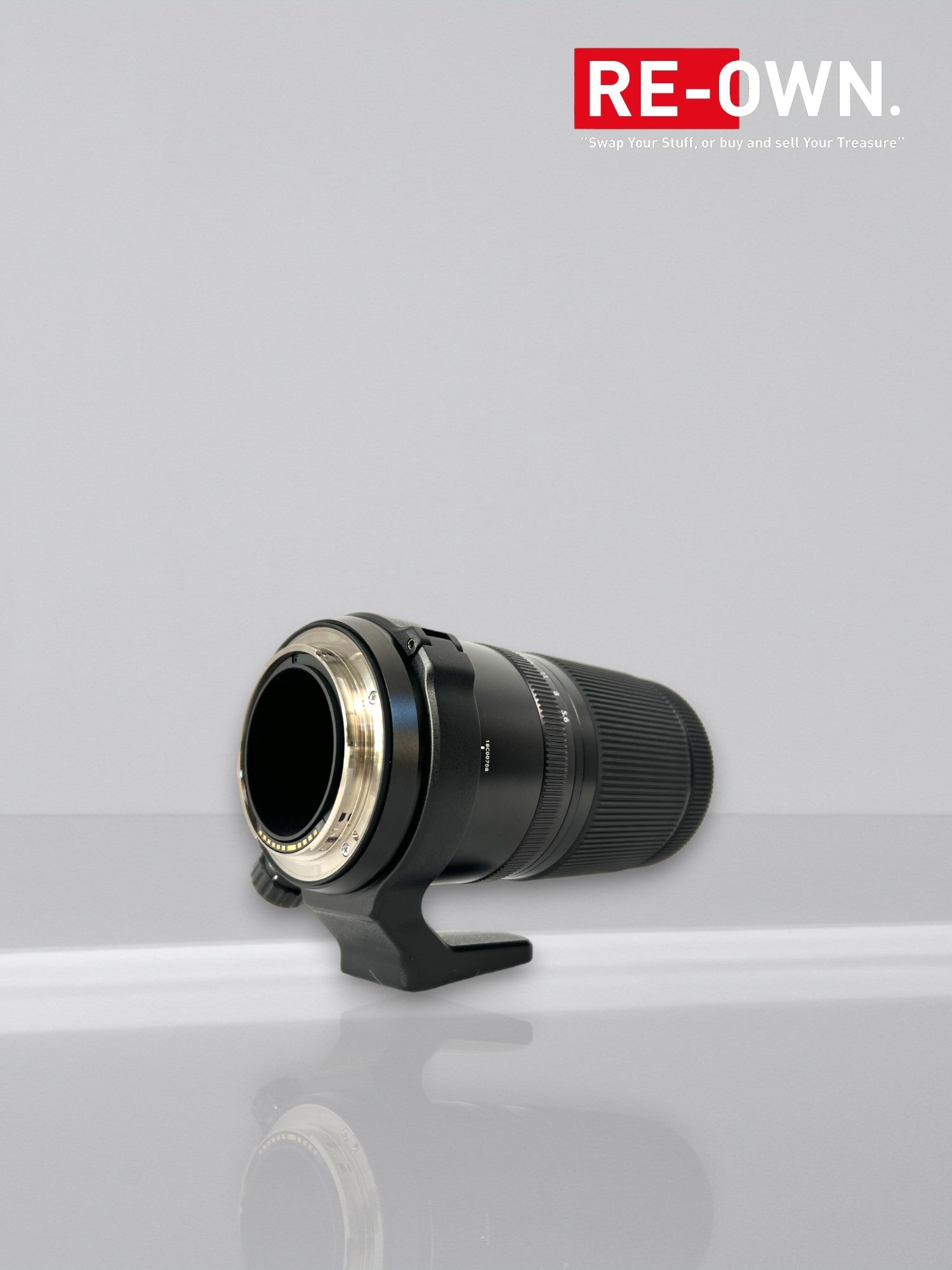 Fujifilm GF 100-200mm f/5.6 R LM OIS WR / Fuji