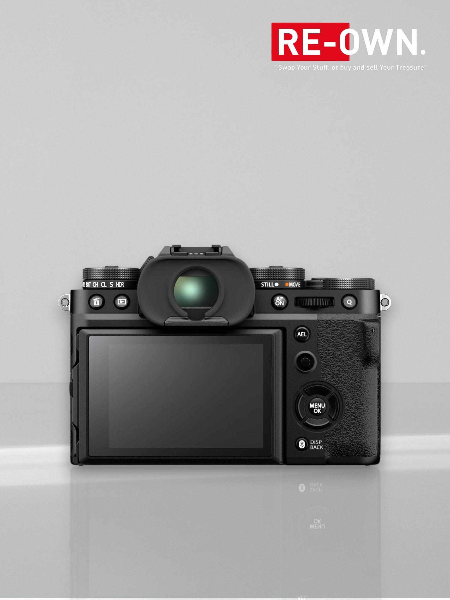 Fujifilm X-T5 + XF 16-80mm Black