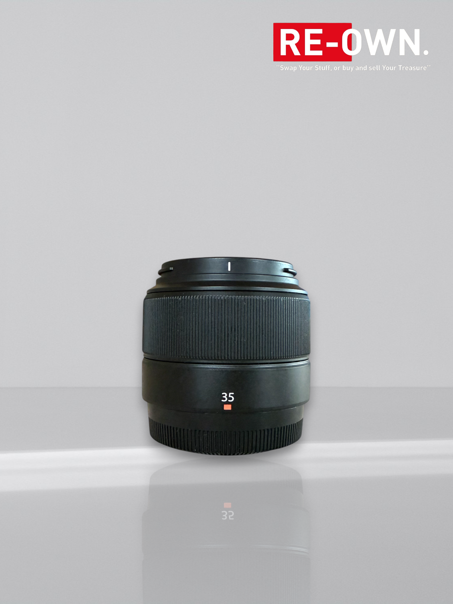 Fuji / Fujifilm XC 35mm f/2