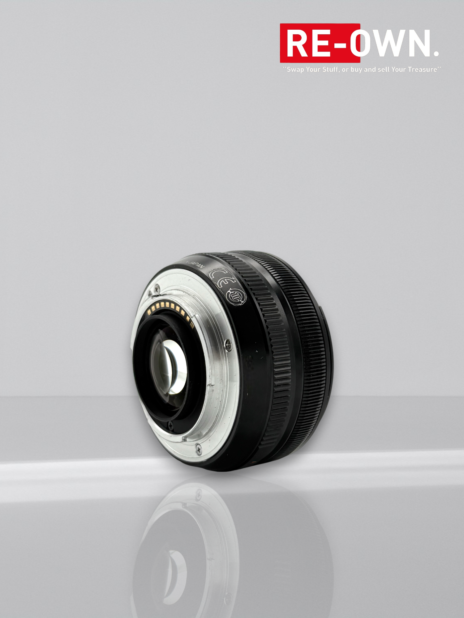 Fujifilm XF 18mm f/2.0 R