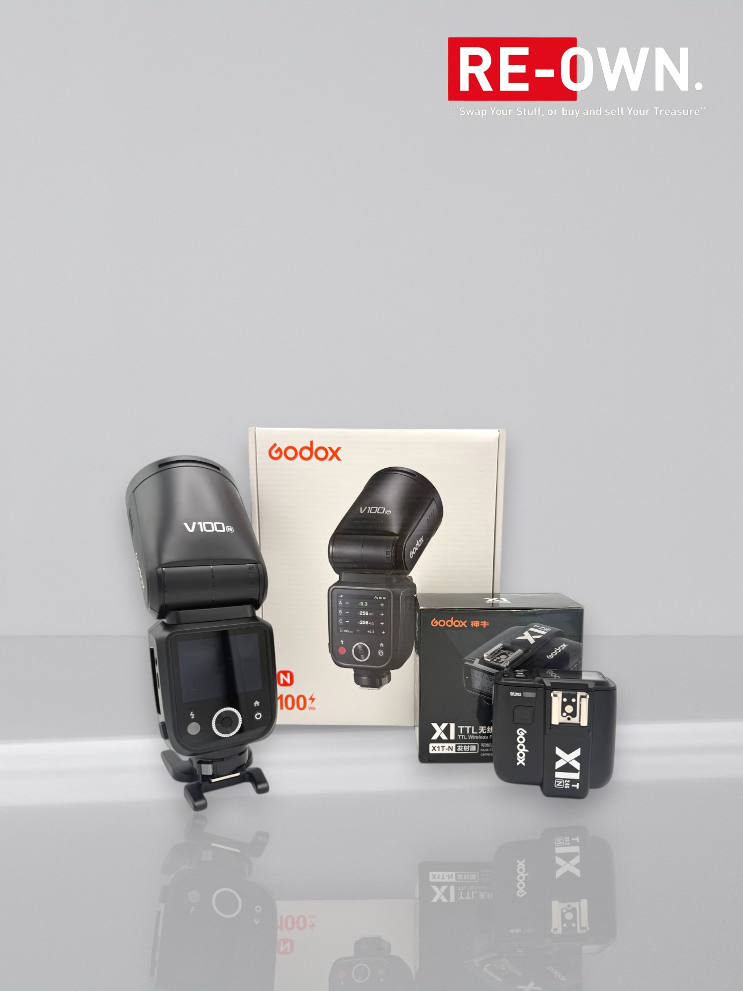 Godox Speedlite V100 Nikon + Godox X1T-N flash trigger