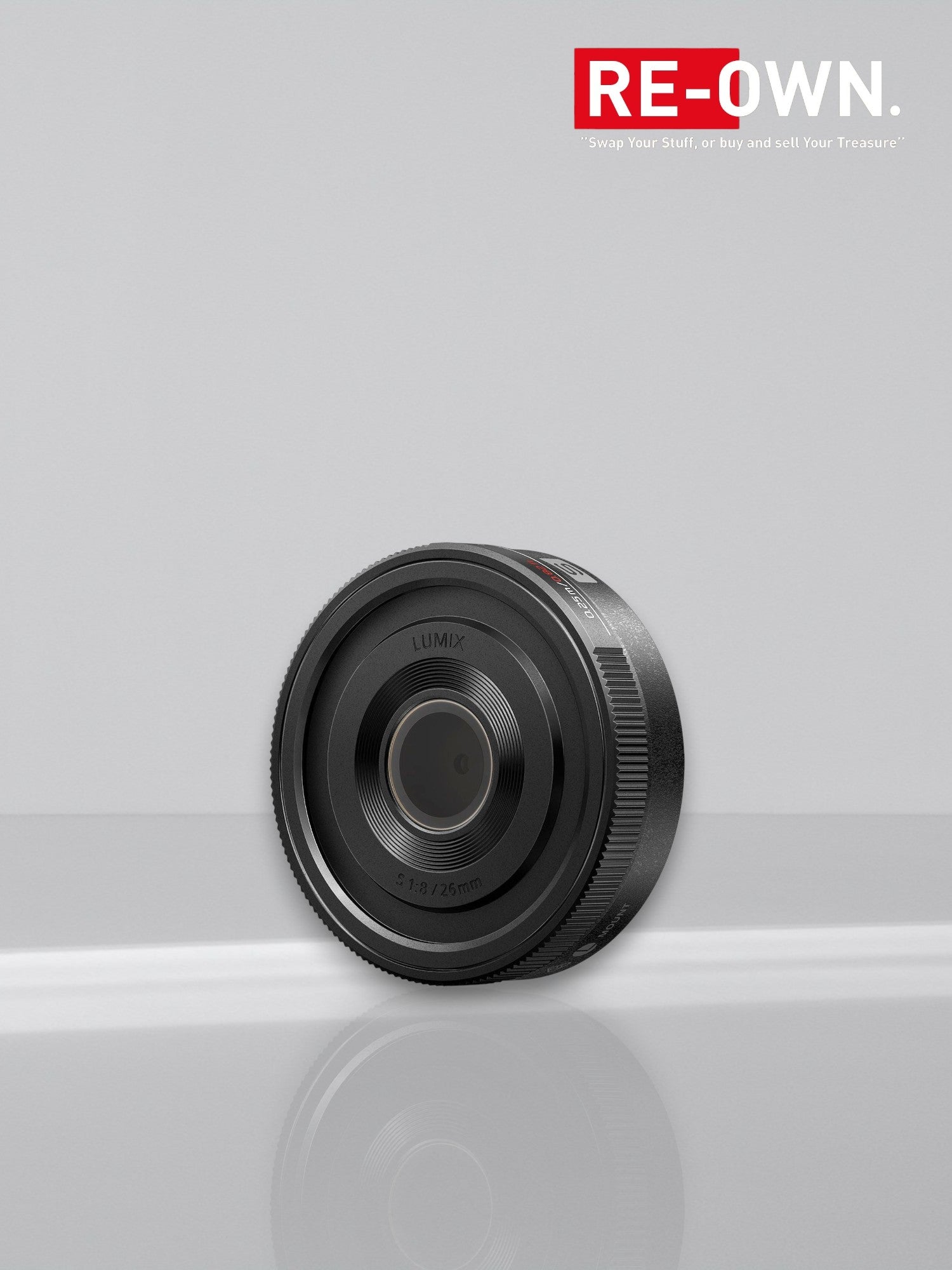 Panasonic LUMIX S 26mm f/8.0 Pancake Lens