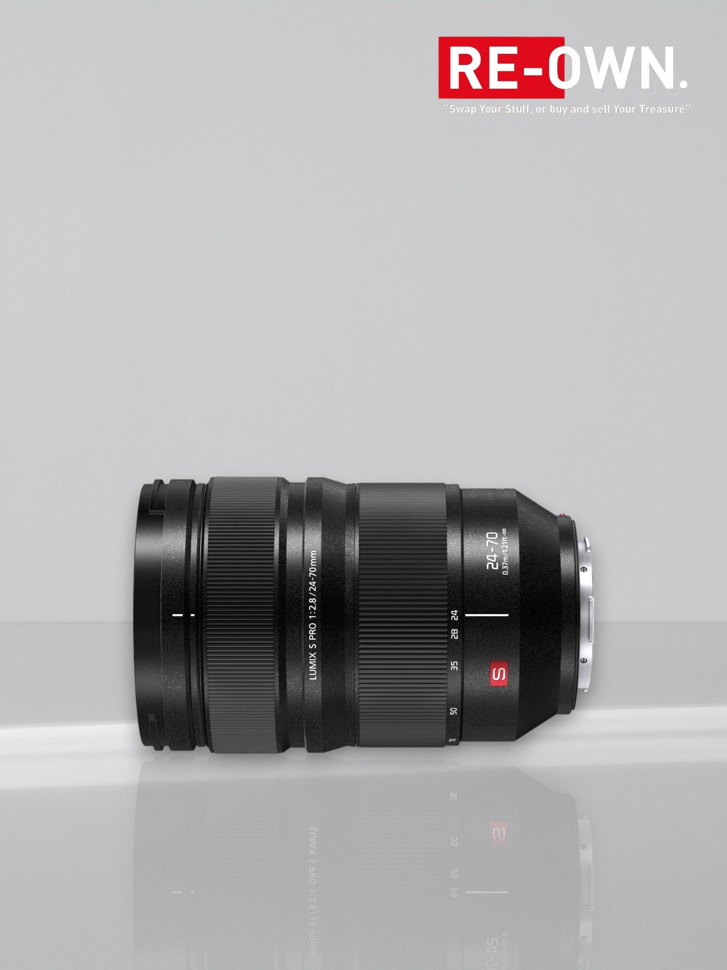 Panasonic LUMIX S Pro 24-70mm f/2.8 L-Mount Black