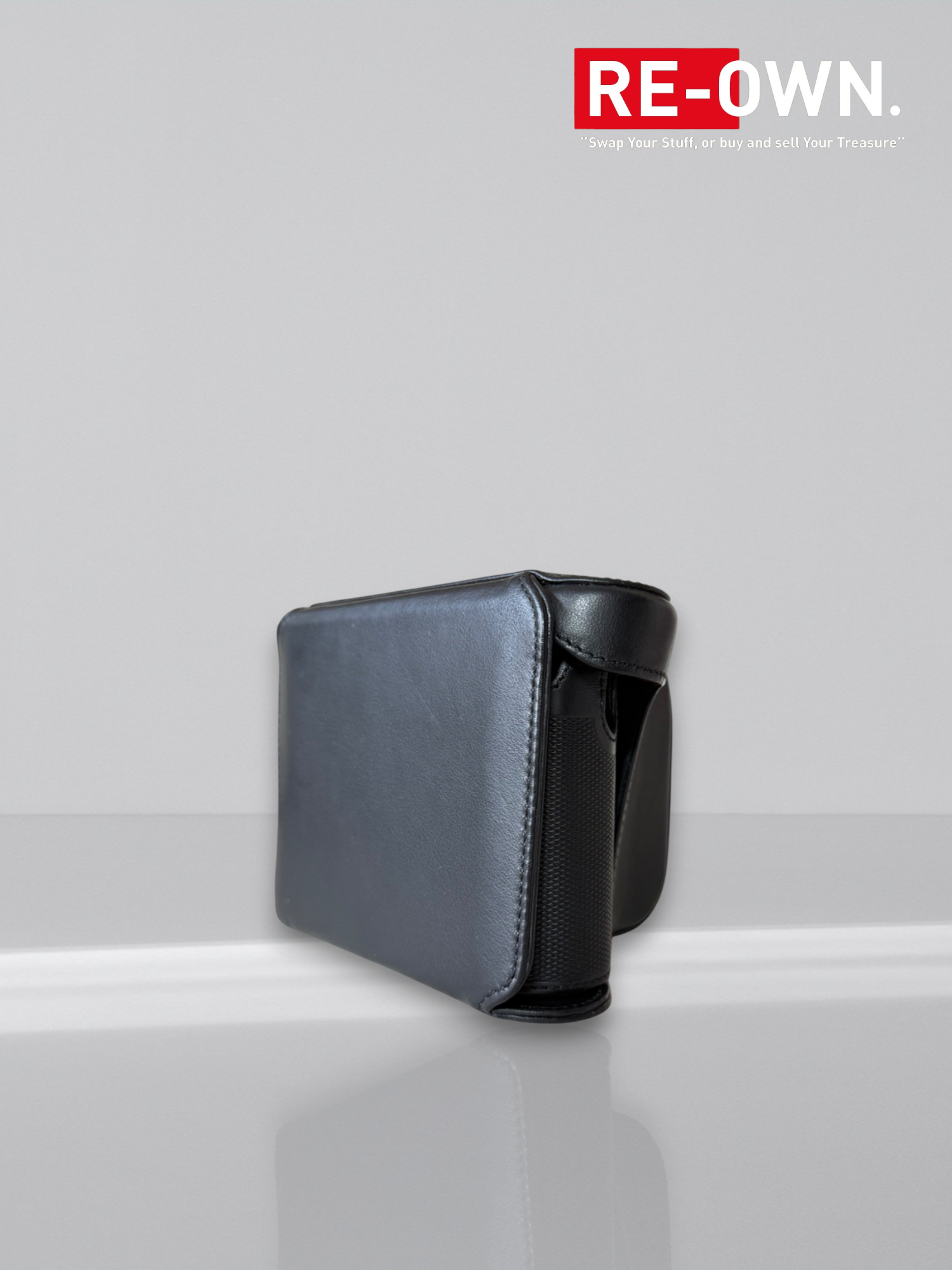 Leica 24021 Protector Leather for M10 leather protective case
