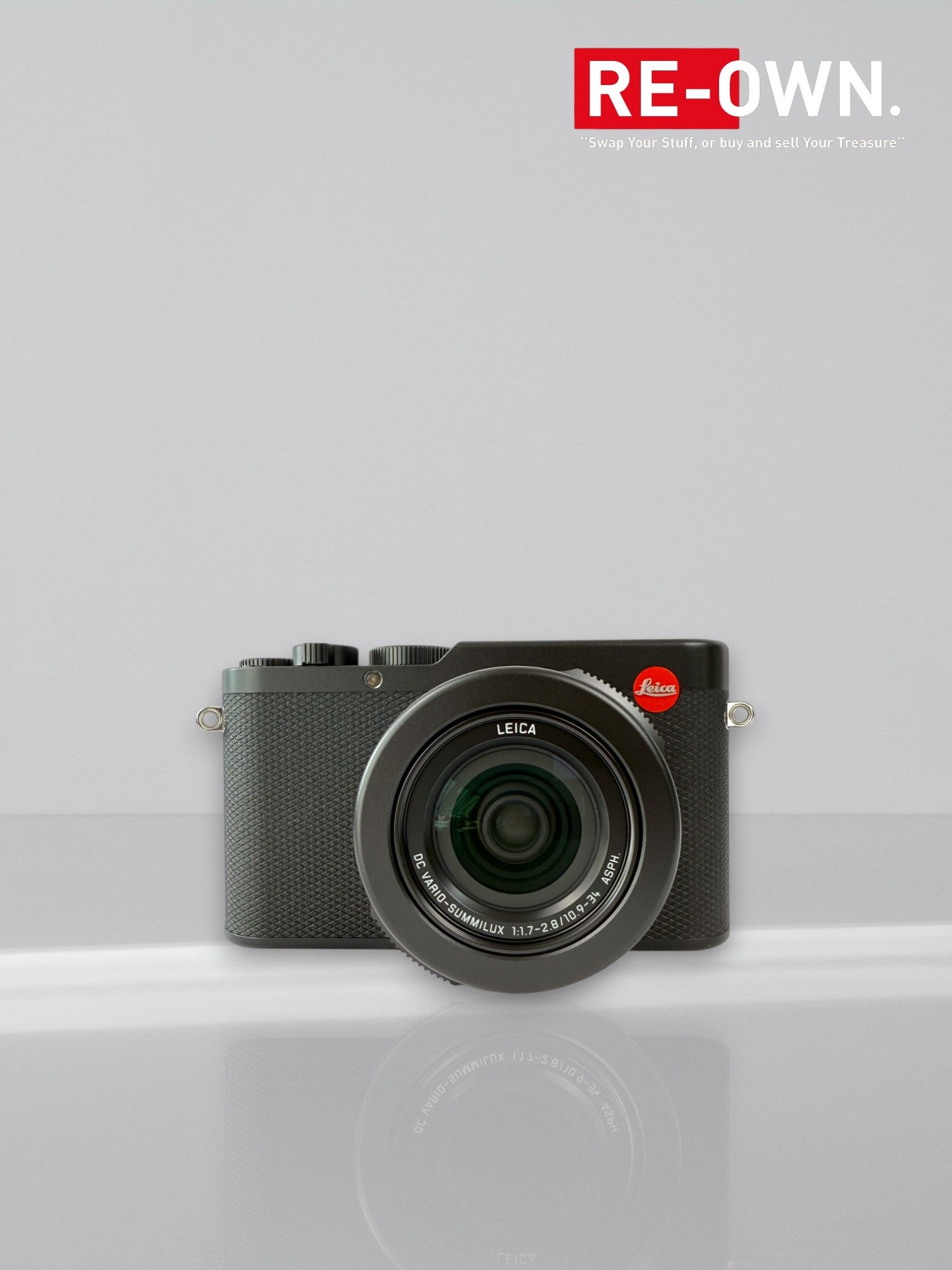 Leica D-Lux 8 (+ extra dual charger & batterijen)