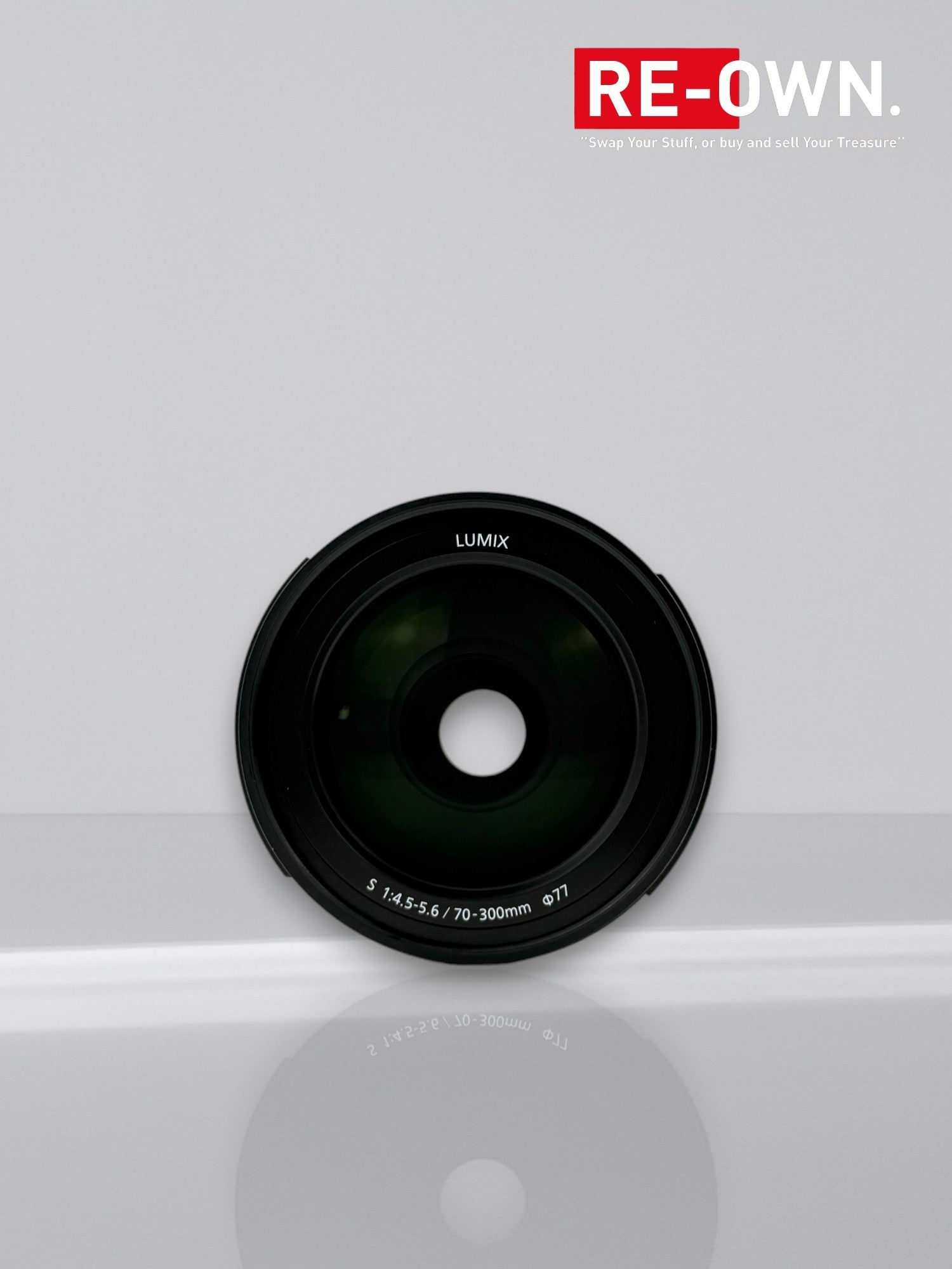 Panasonic Lumix S 70-300mm F/4.5-5.6 Macro OIS