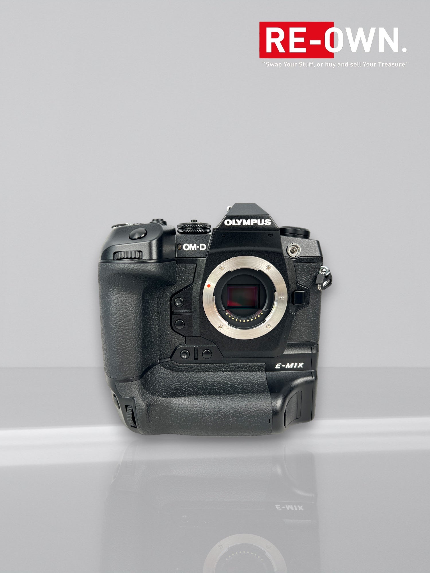 Olympus OM-D E-M1X body