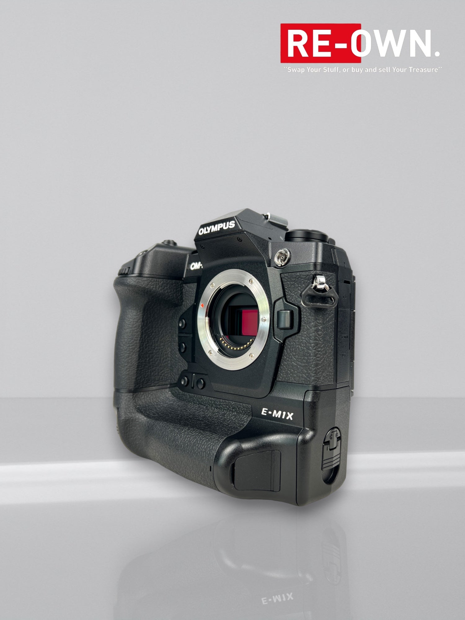 Olympus OM-D E-M1X body