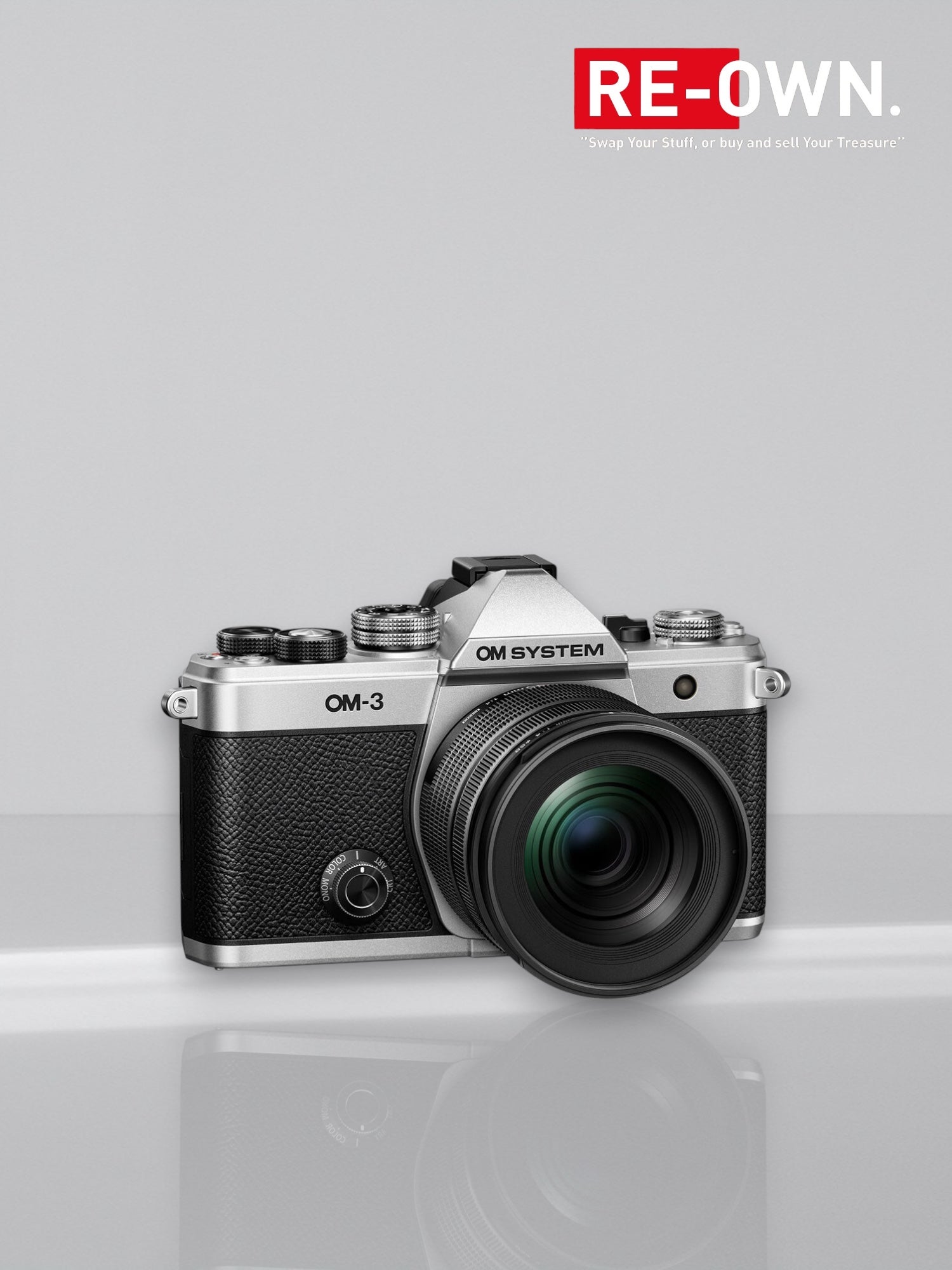 OM SYSTEM OM-3 Body Silver + 12-45mm f/4.0 Pro