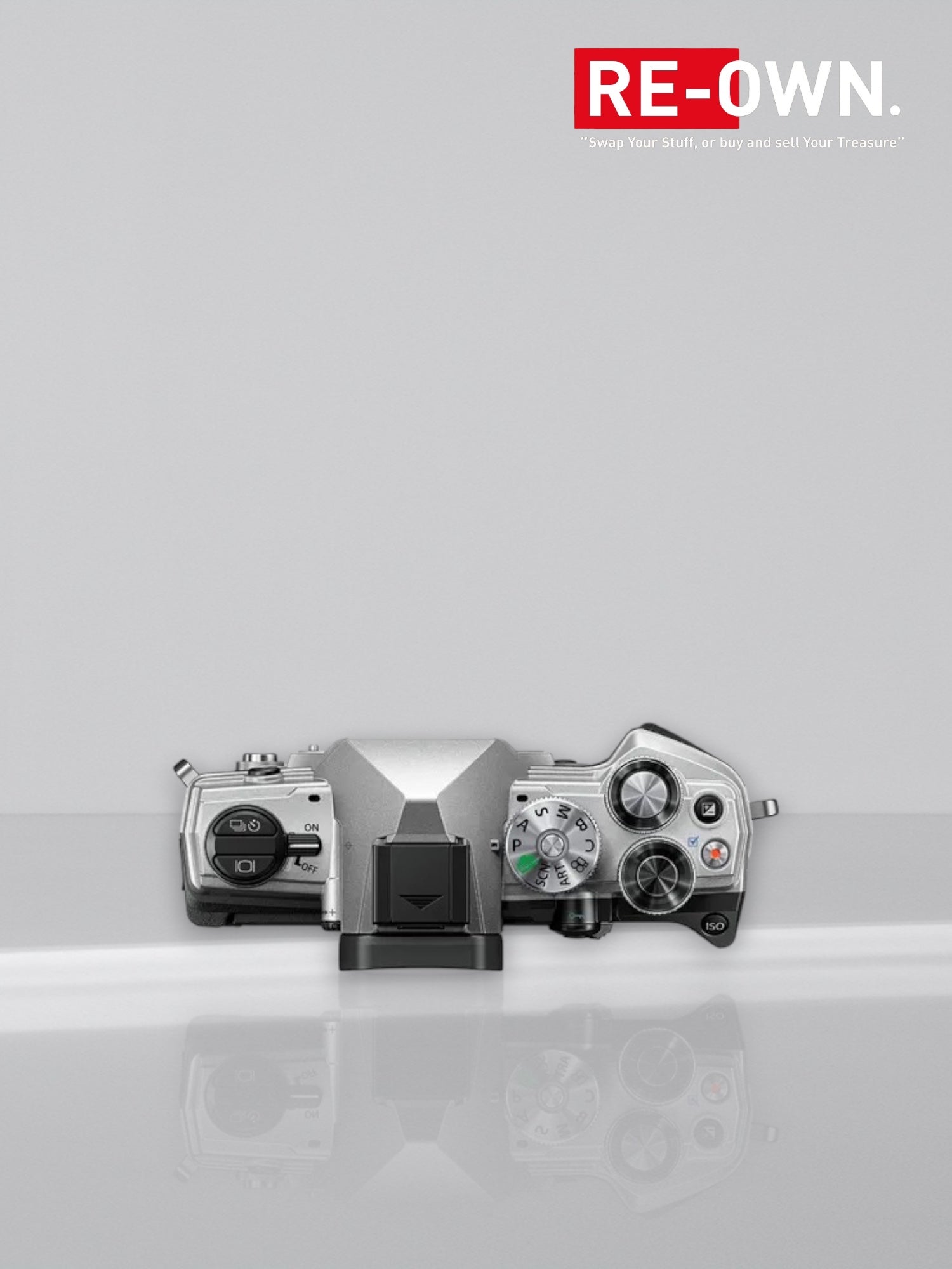 OM SYSTEM OM-5 + MFT 12-40mm F/2.8 PRO II Silver