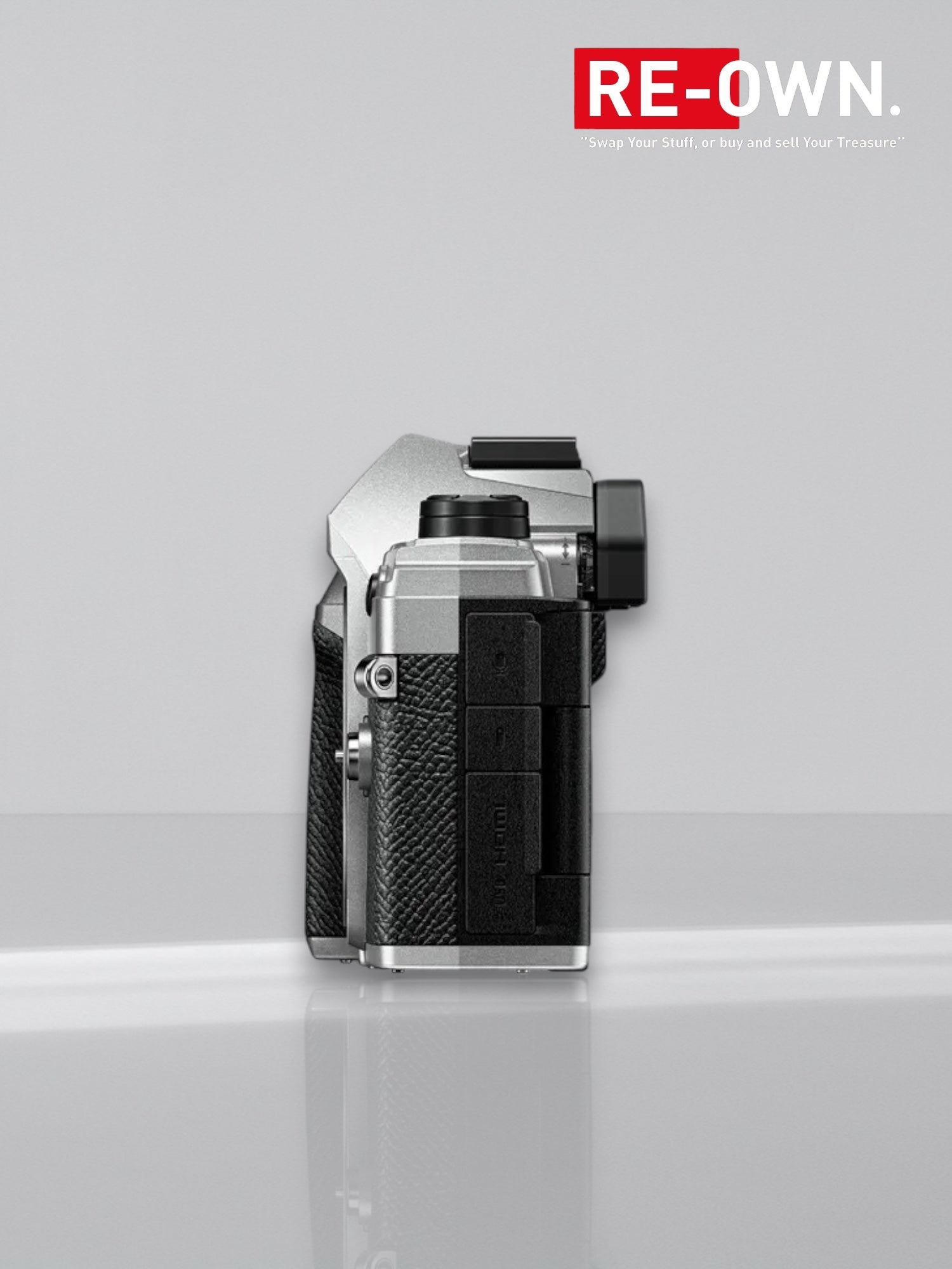 OM SYSTEM OM-5 + MFT 12-40mm F/2.8 PRO II Silver