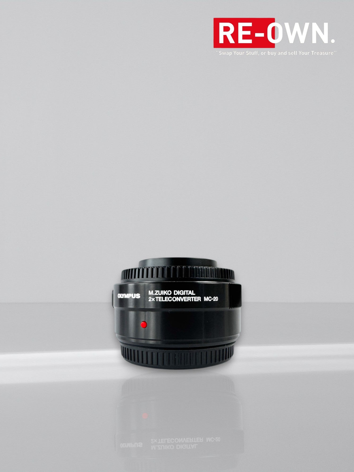 Olympus MC-20 2.0x Teleconverter