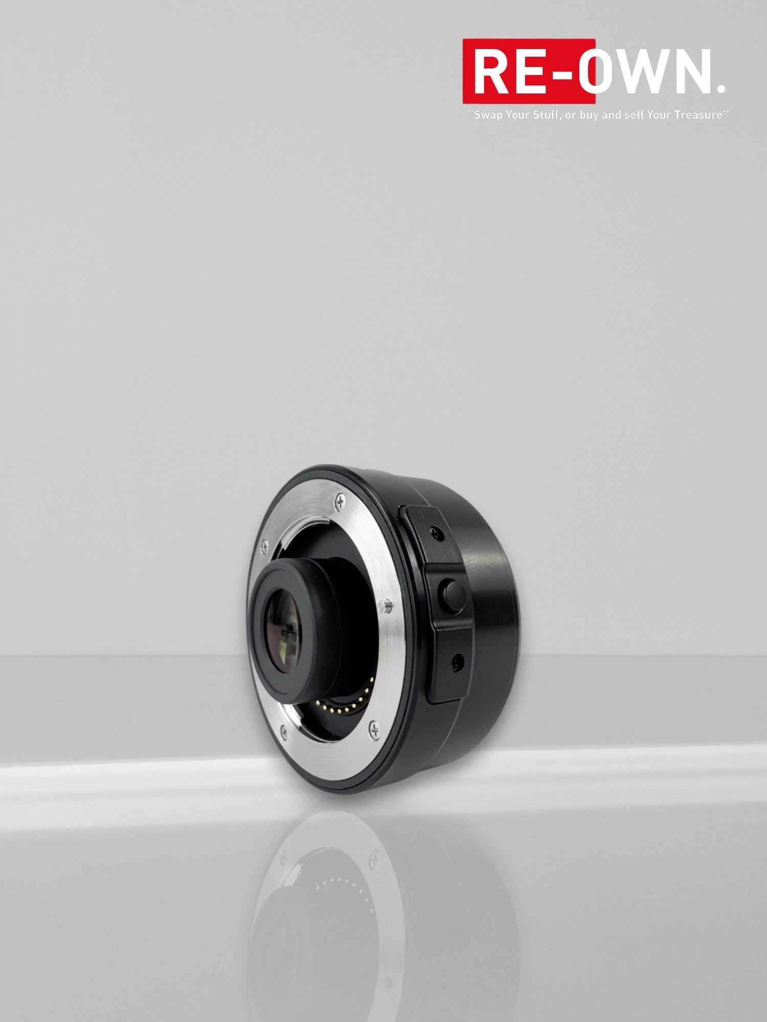 Olympus MC-20 2.0x Teleconverter