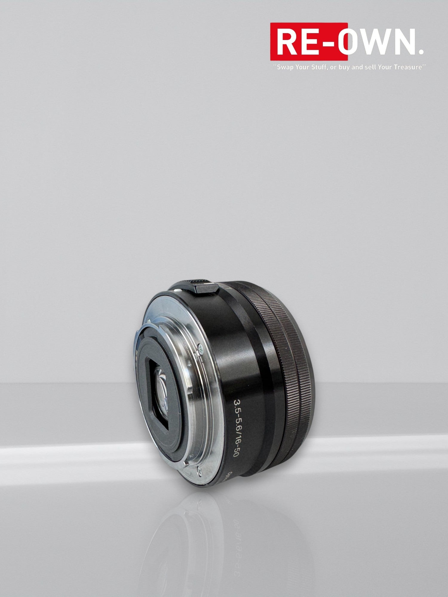 Sony E PZ 16-50mm f/3.5-5.6 OSS Zwart