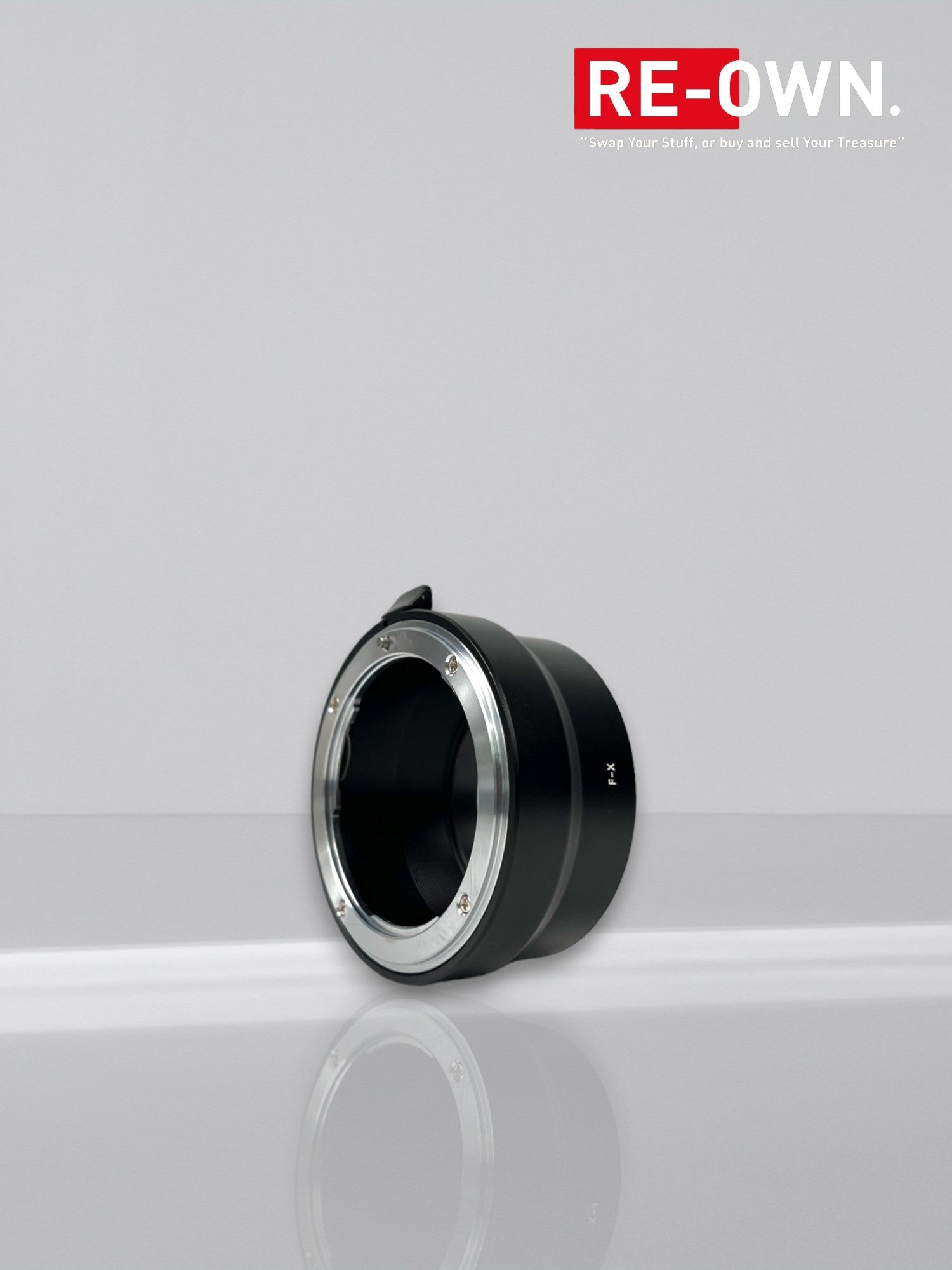 Urth Nikon F Lens Mount to Fujifilm X Camera Mount adapter