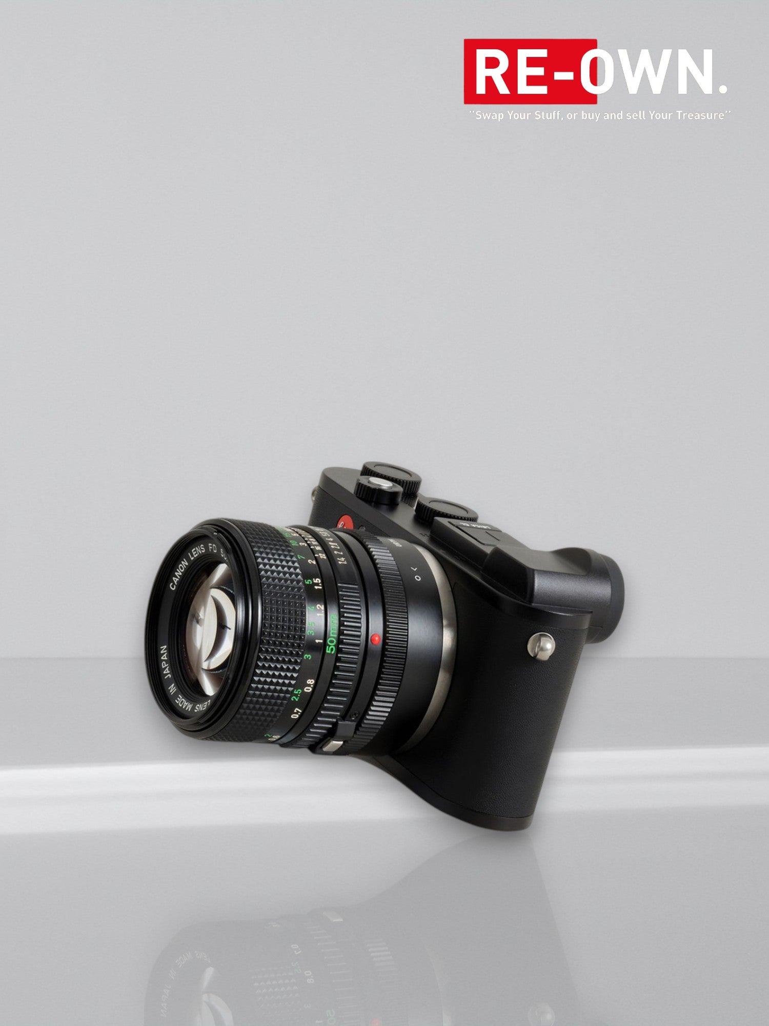Urth Lens Mount Adapter: Compatible w/ Canon FD Lens To Leica L Camera Body