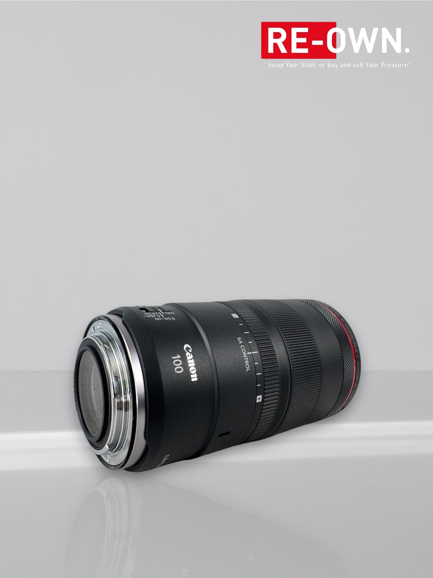 Canon RF 100mm f/2.8L Macro IS USM