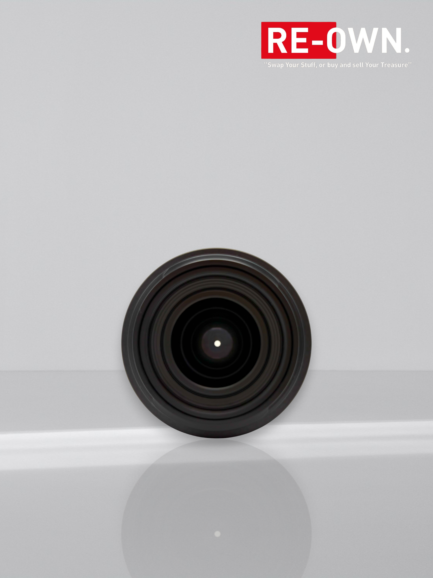 Canon RF 24mm F/1.8 Macro is STM