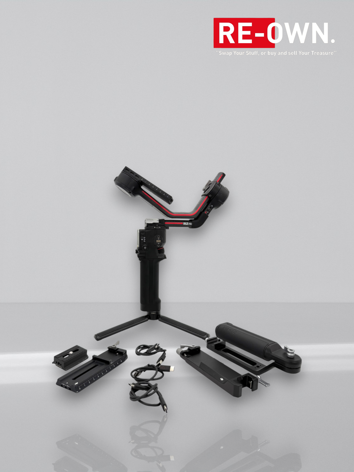 DJI RS 3 Pro stabilizer / Gimbal + Vertical Mount