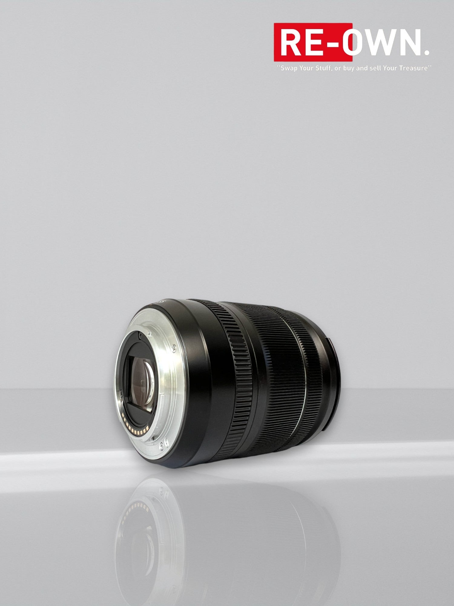 Fujifilm XF 18-55mm f/2.8-4.0 R LM OIS