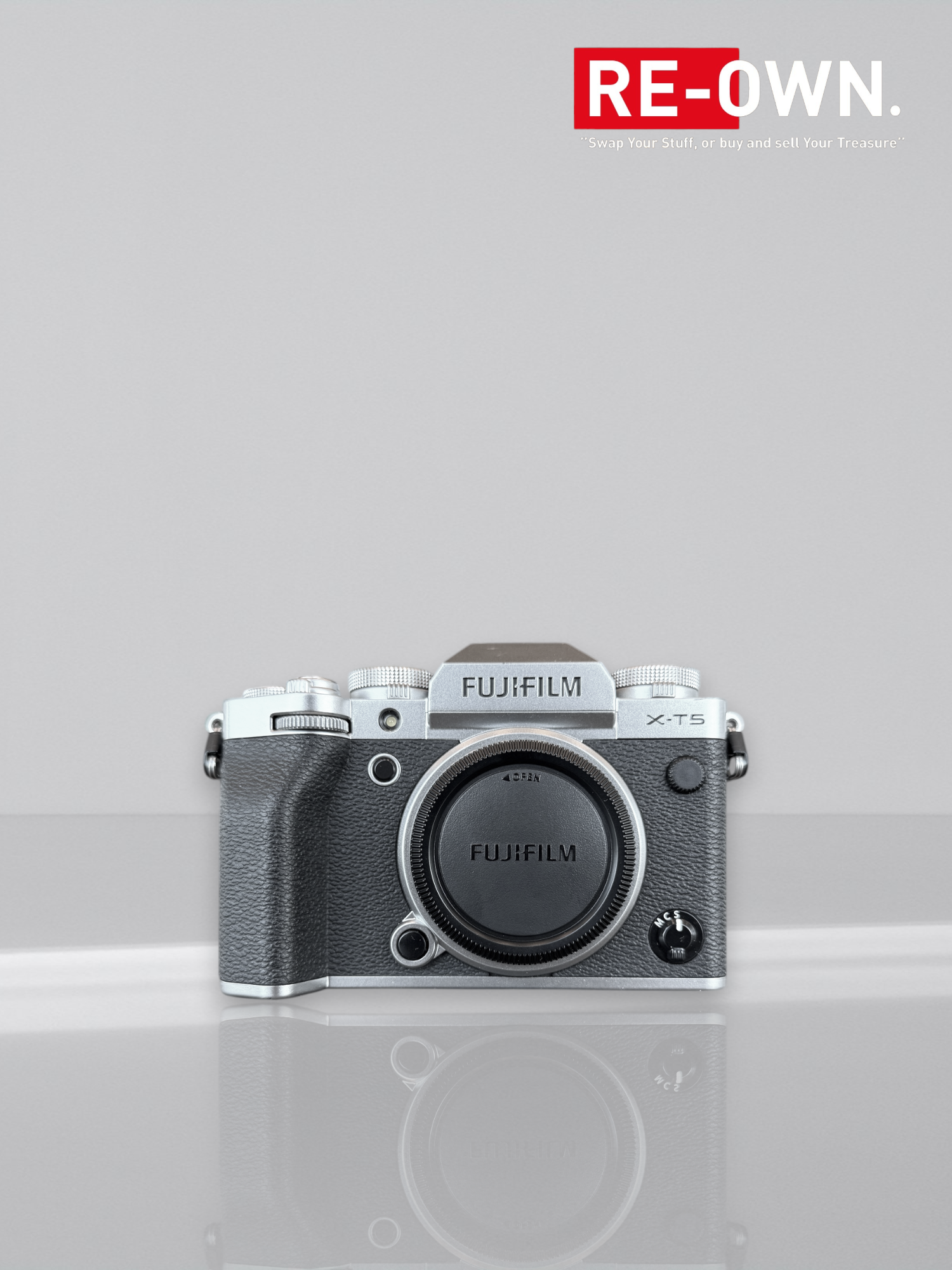 Fujifilm X-T5 / XT5 Silver