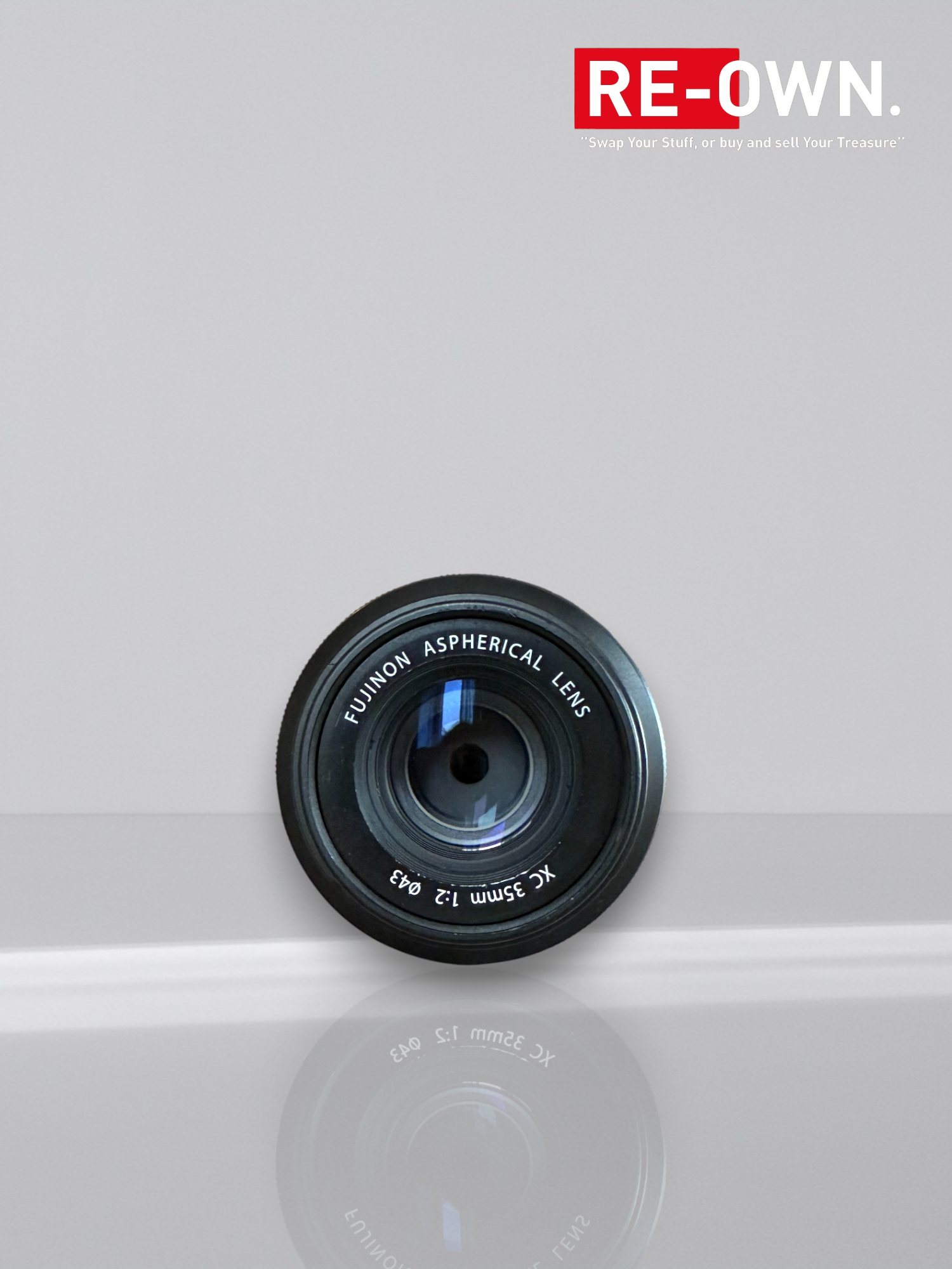 Fuji / Fujifilm XC 35mm f/2