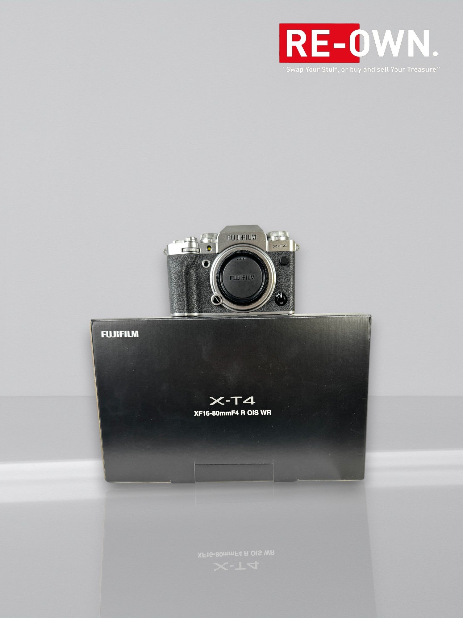 Fujifilm X-T4 body + L Brack + 2 batterijen