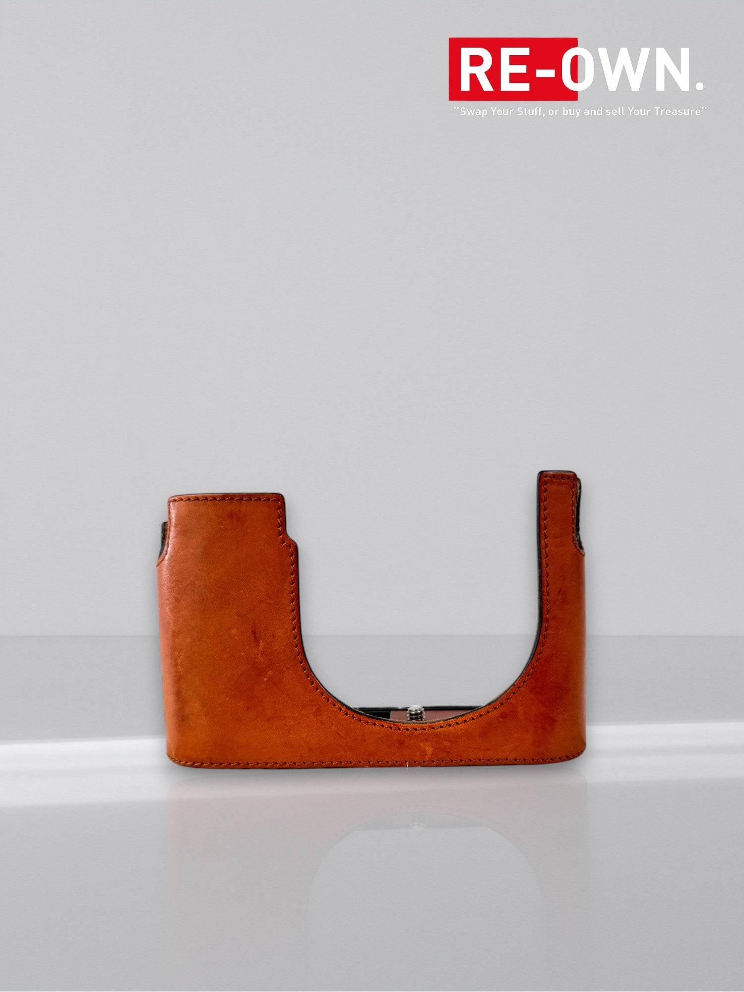 Leica Halfcase Q3 leather Cognac