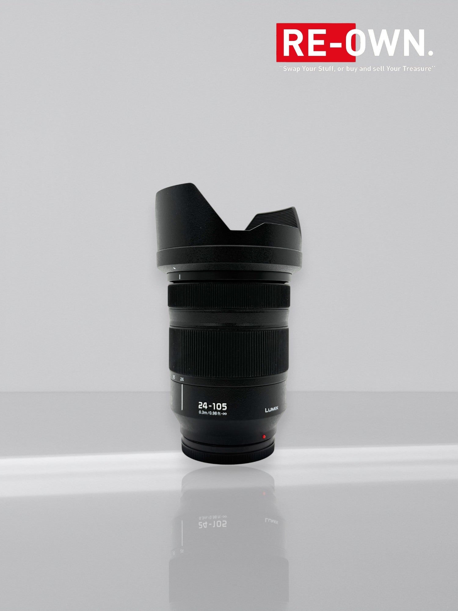 Panasonic Lumix S 24-105mm f/4 Macro OIS