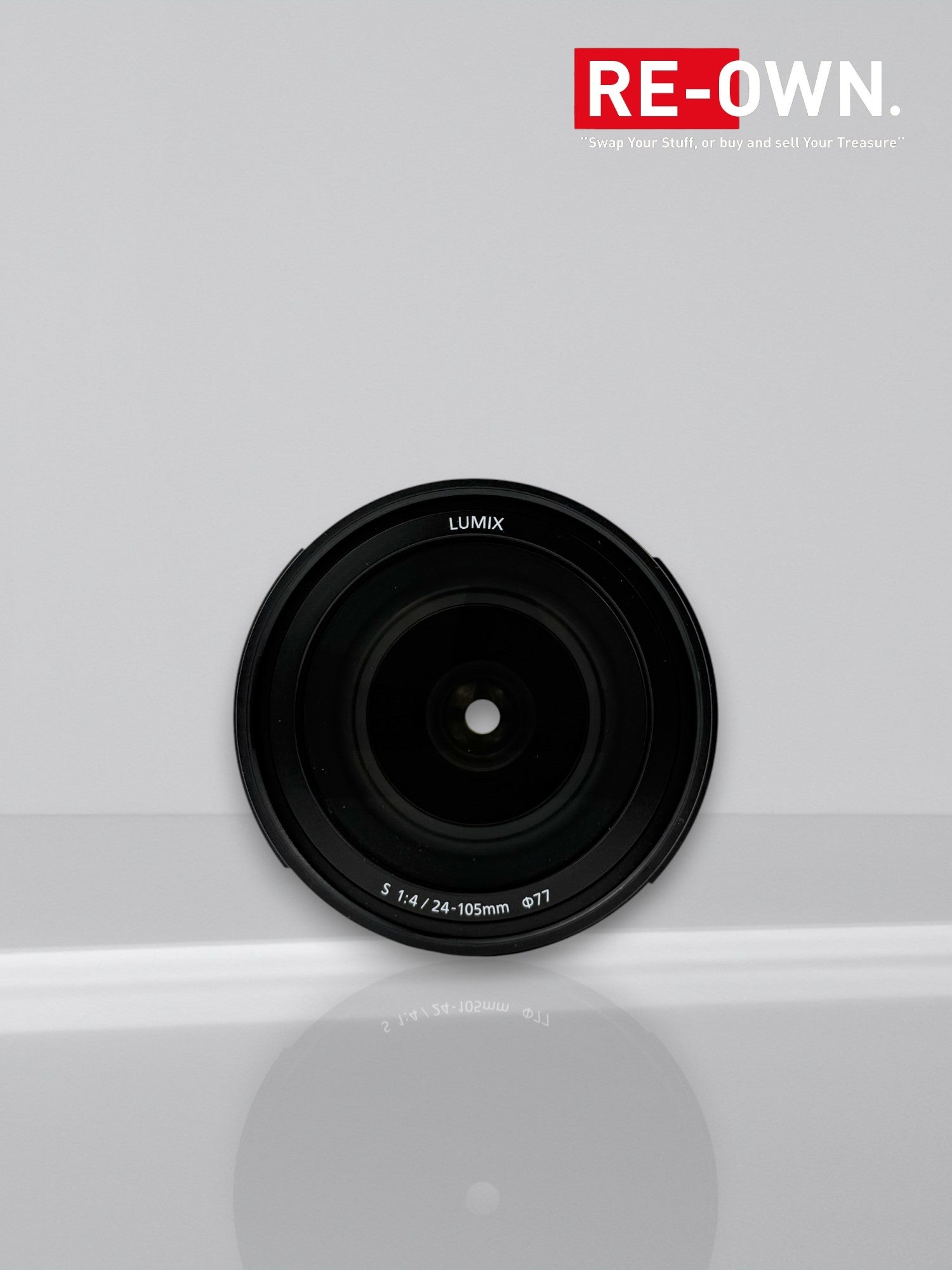 Panasonic Lumix S 24-105mm f/4 Macro OIS