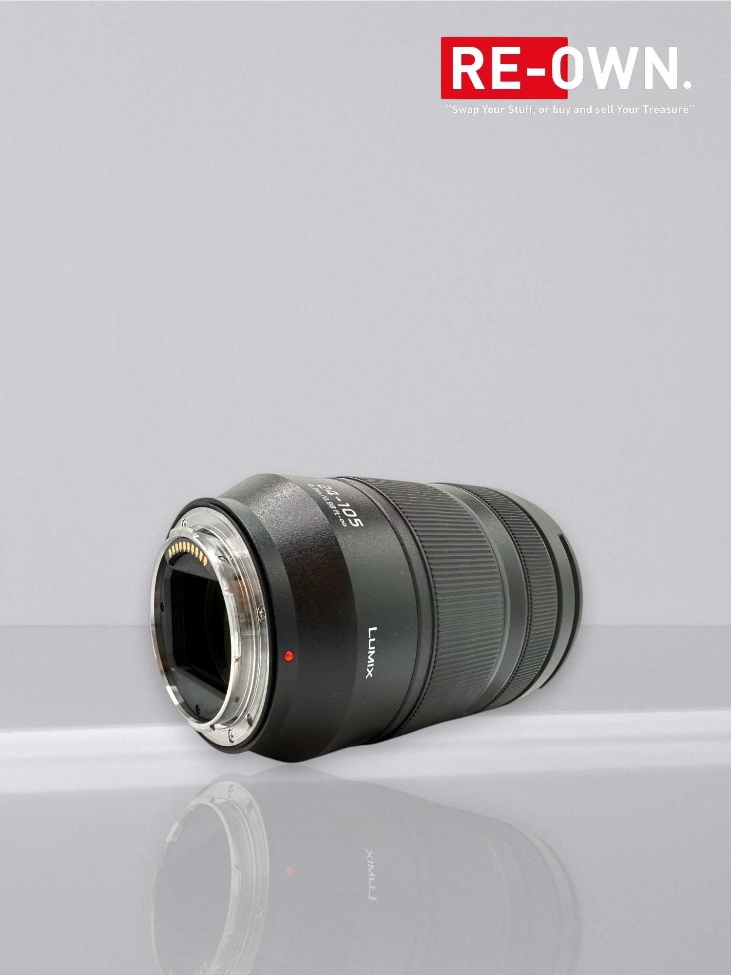 Panasonic Lumix S 24-105mm f/4 Macro OIS