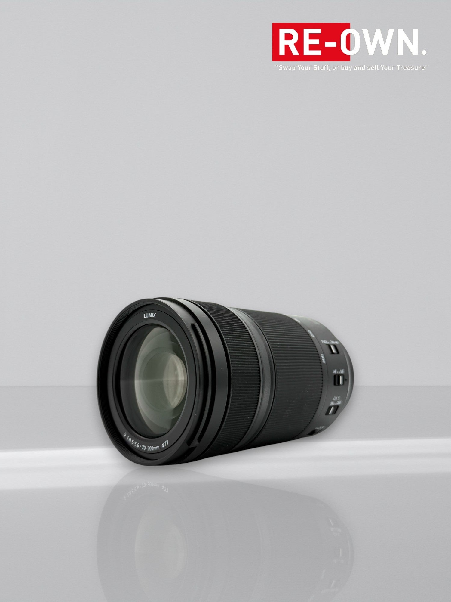 Panasonic Lumix S 70-300mm F/4.5-5.6 Macro OIS
