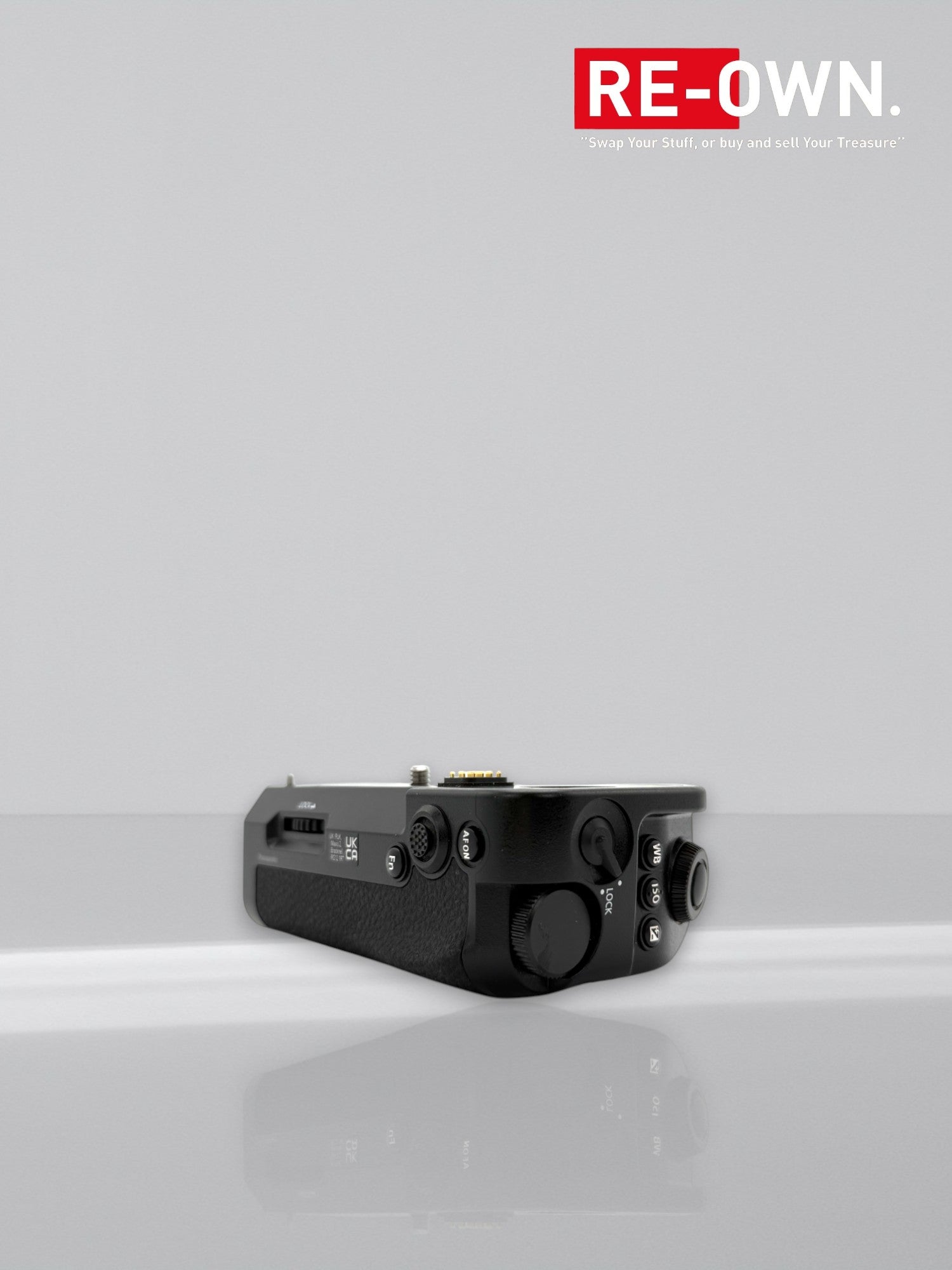 Panasonic LUMIX Battery Grip For S1R II DMW-BG2