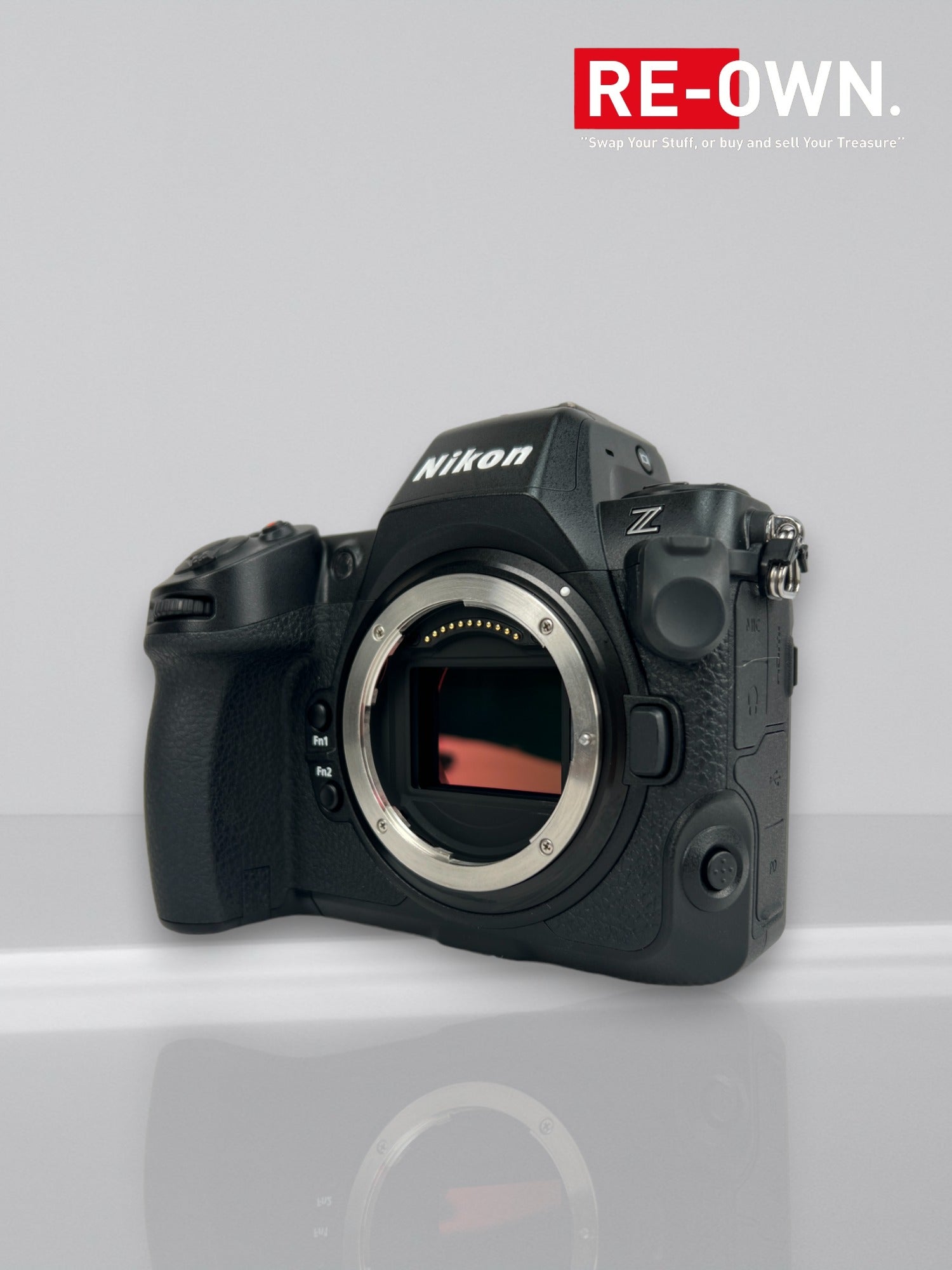 Nikon Z8 body (nieuwstaat + bon+ doos) weinig clicks