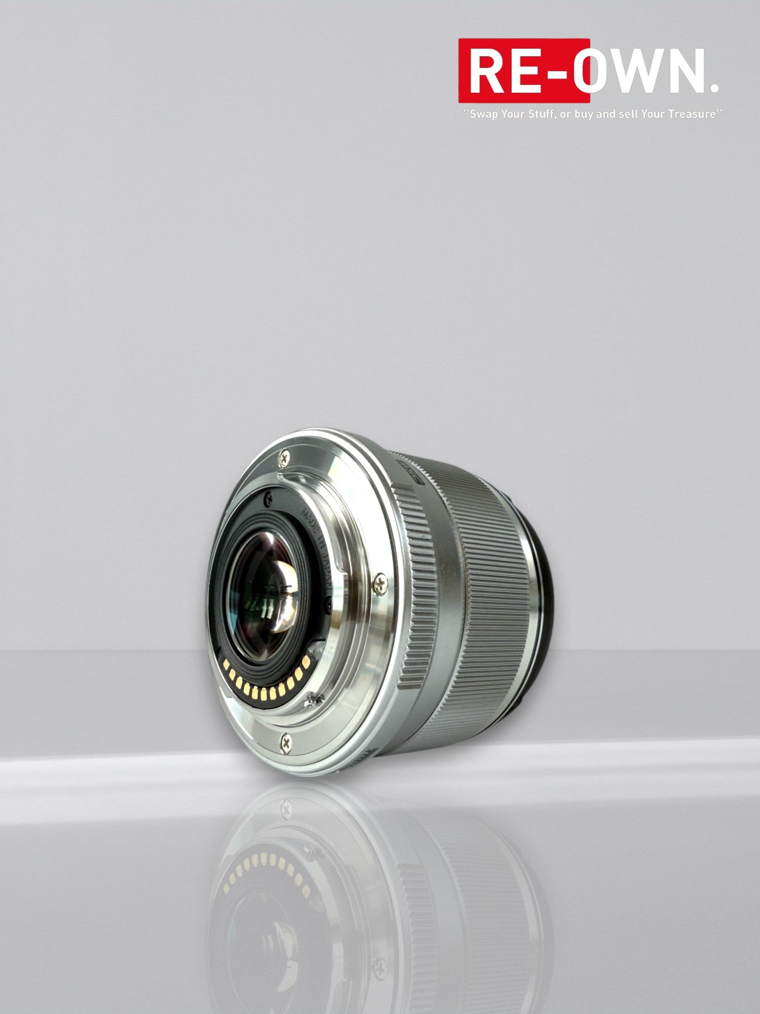 Olympus M.Zuiko Digital ED 25mm f/1.8 (silver + extra's)