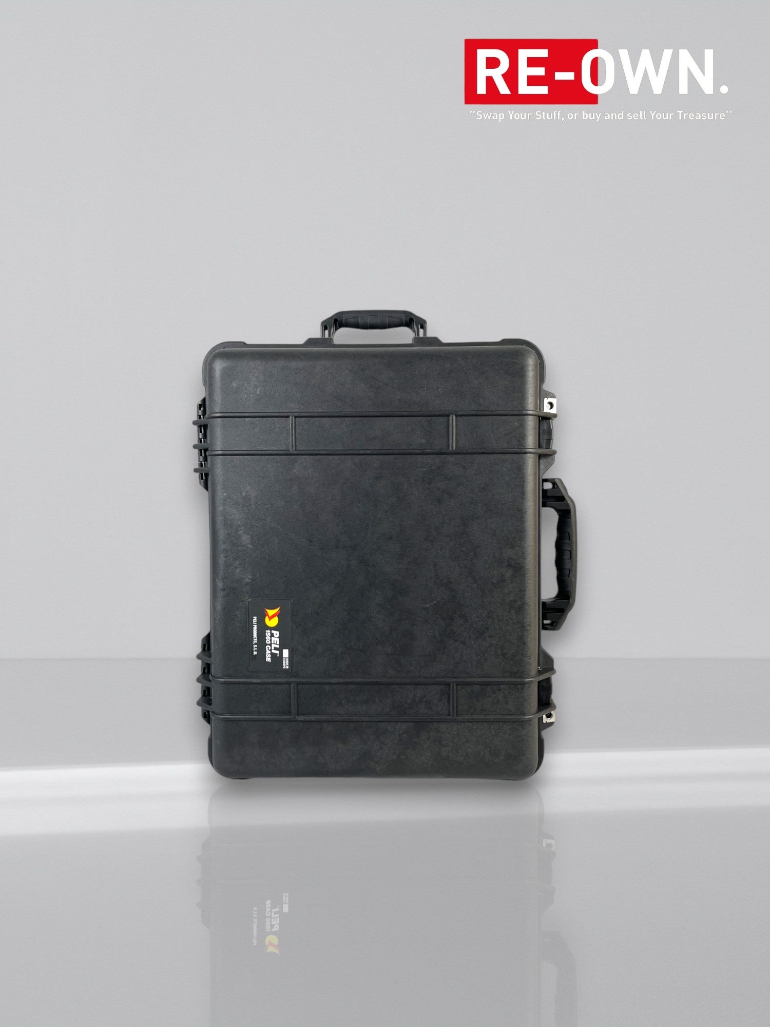 Peli Case 1560 koffer Zwart + Vlakverdeling + Laptophoes