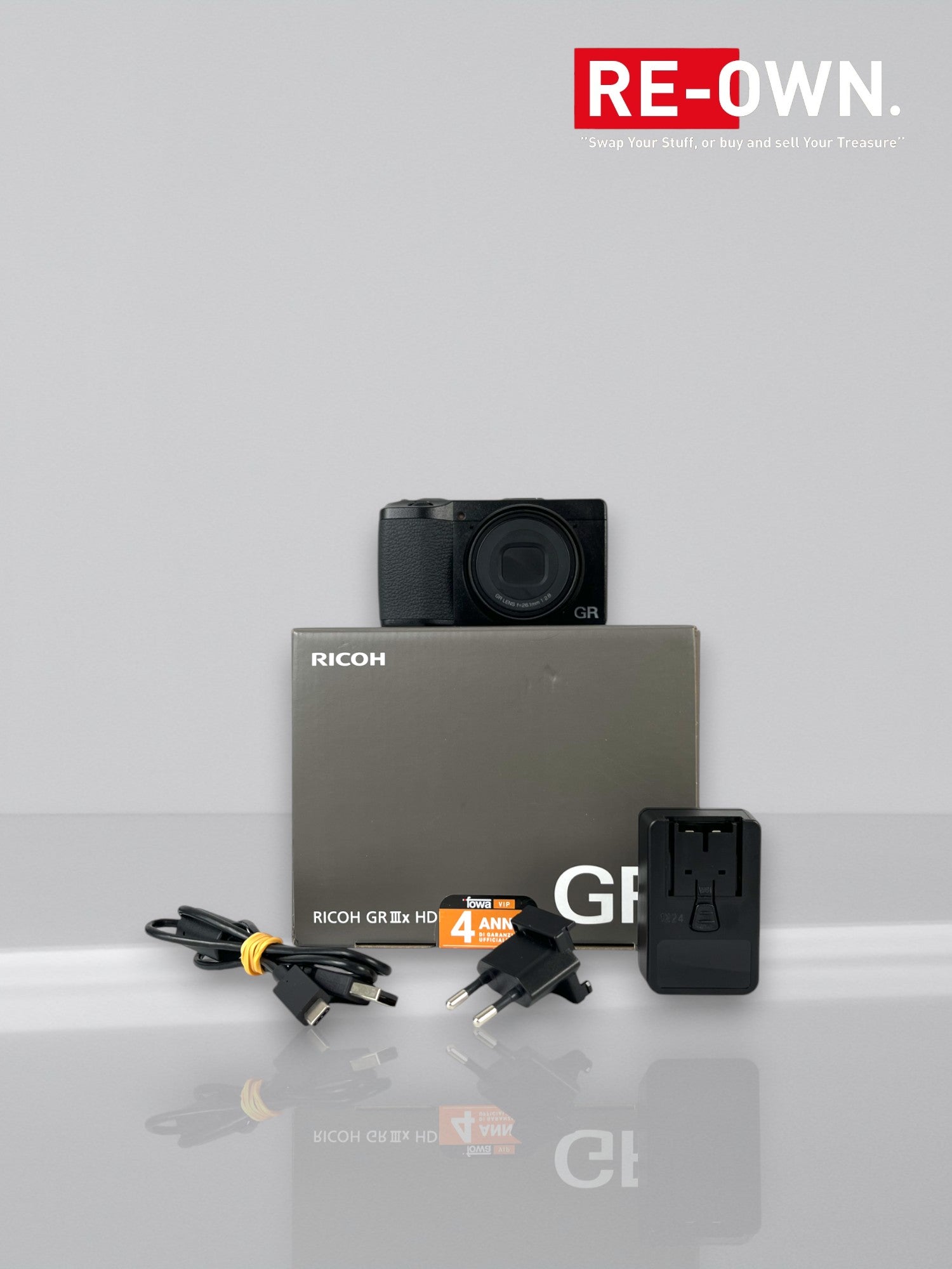 Ricoh GR IIIx HDF compact camera