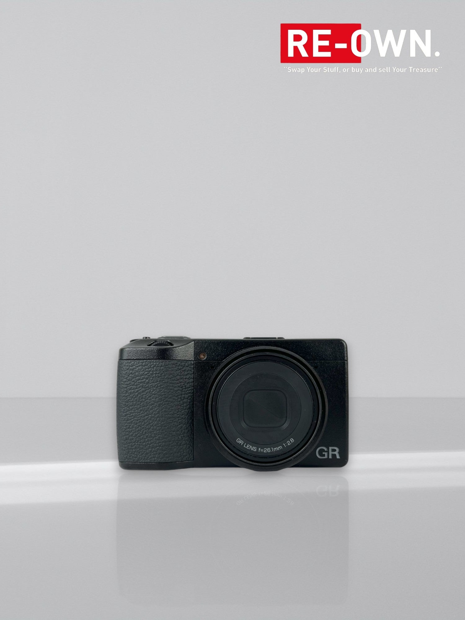 Ricoh GR IIIx HDF compact camera