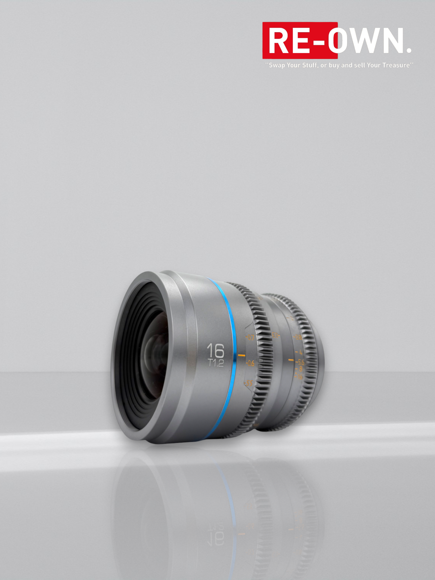 Sirui 16mm T1.2 Nightwalker L Mount Cine lens