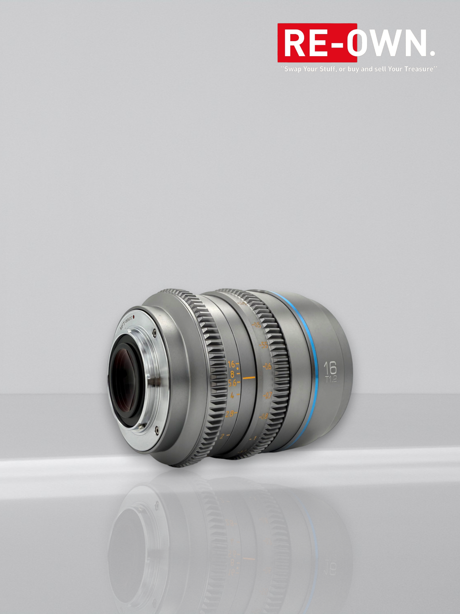 Sirui 16mm T1.2 Nightwalker L Mount Cine lens