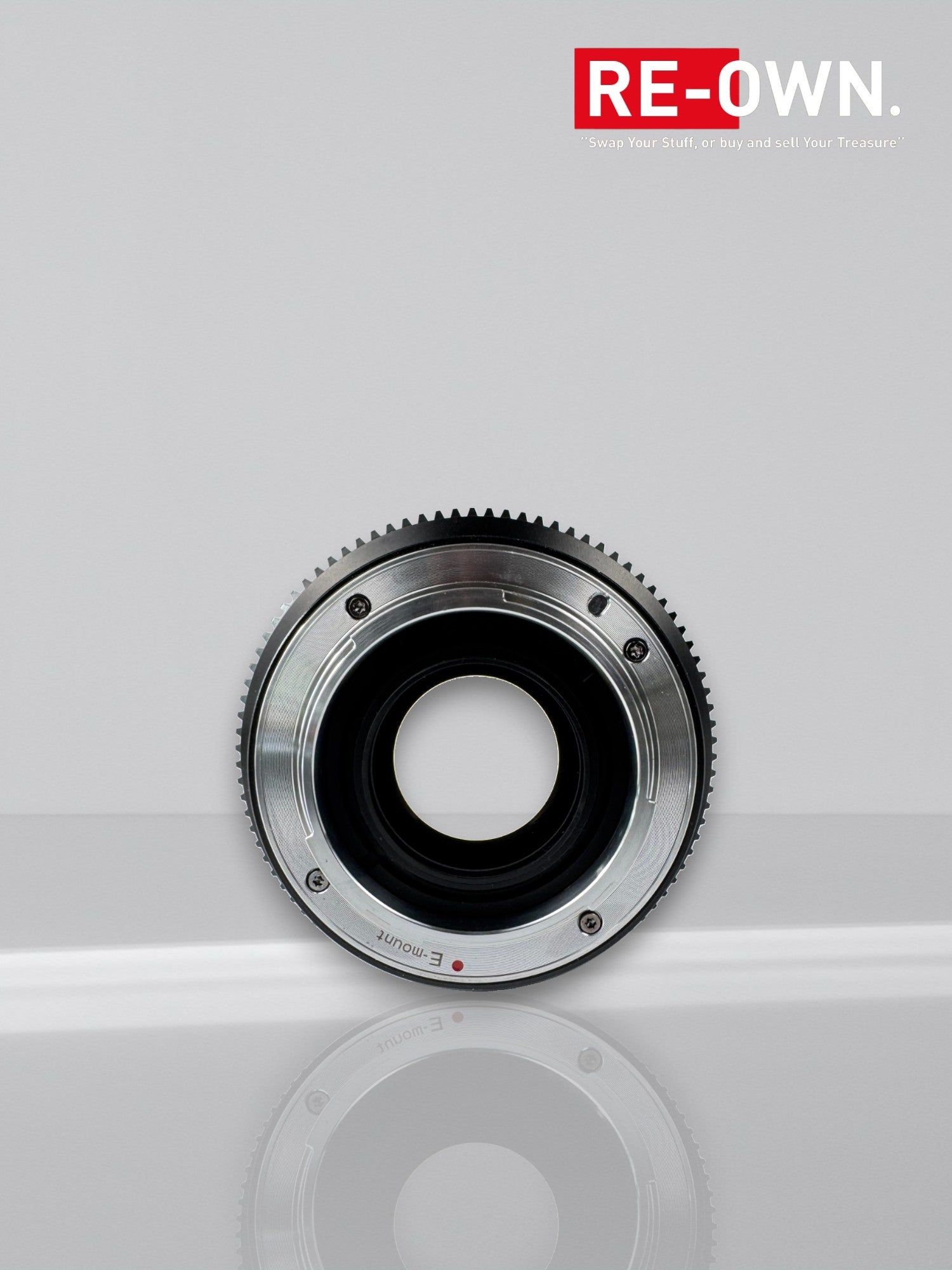 Sirui Nightwalker 24mm T1.2 Cine Lens Sony E-mount