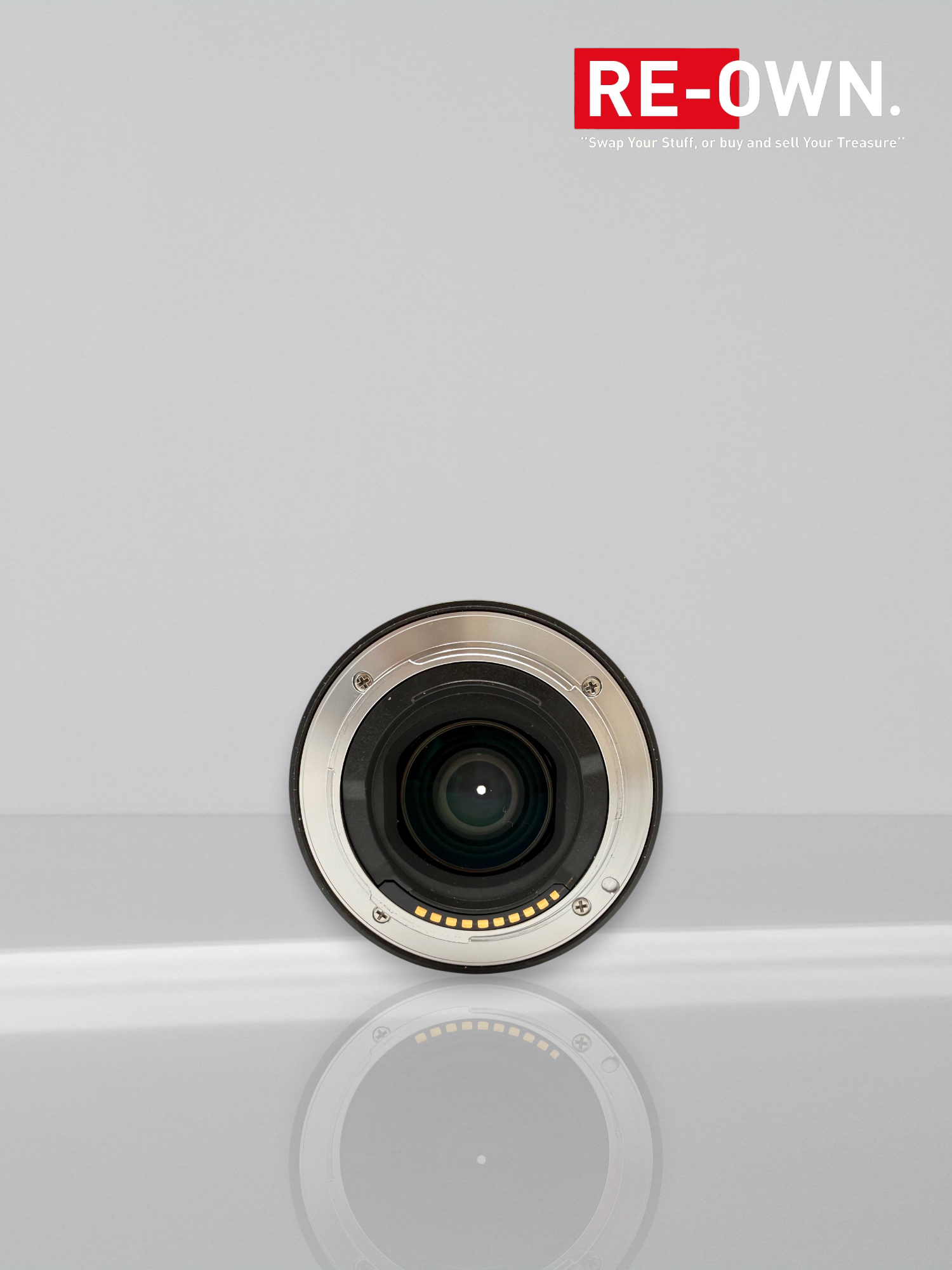 Sony FE 40mm f/2.5 G