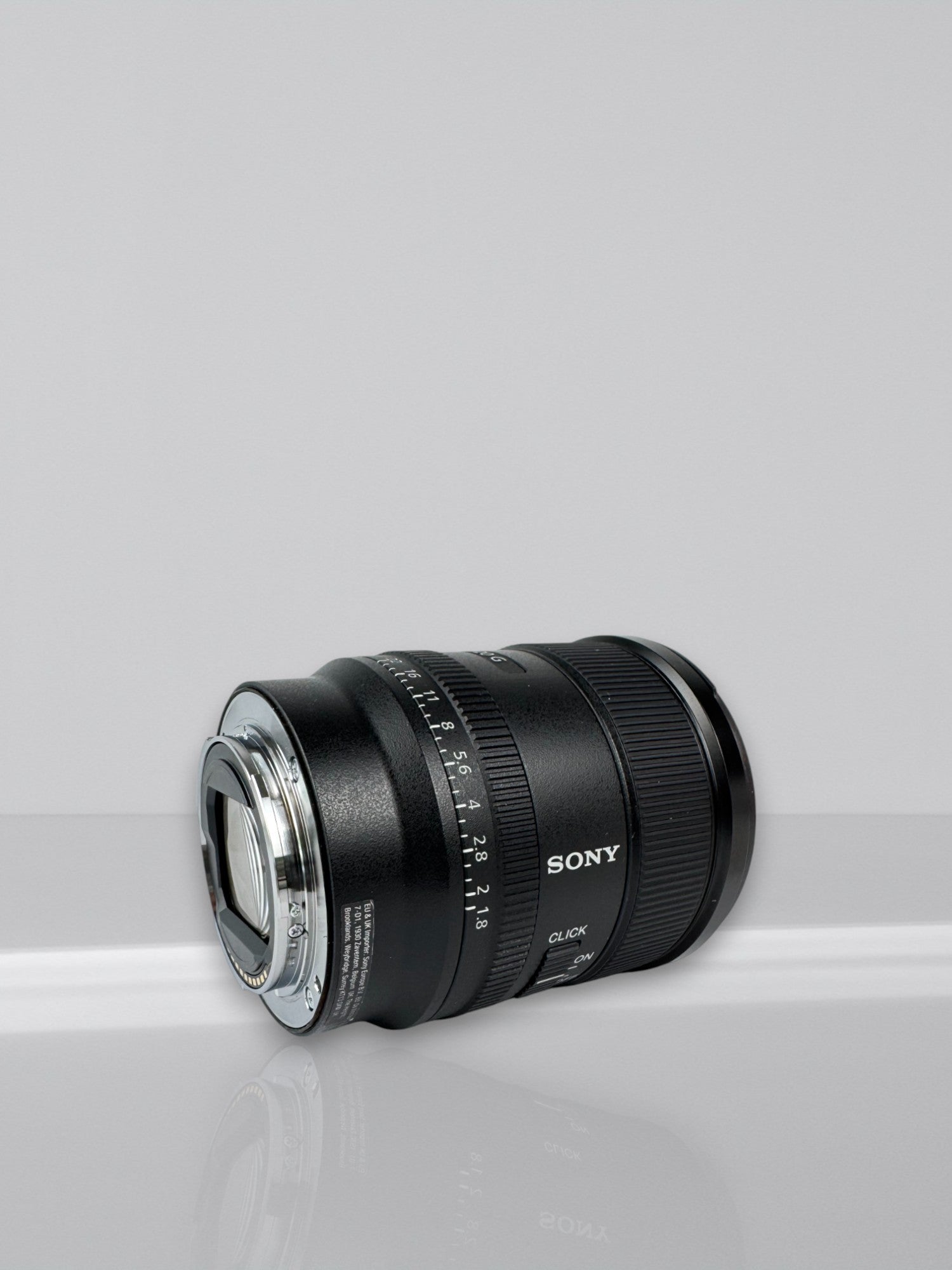 Sony FE 20mm f/1.8 G