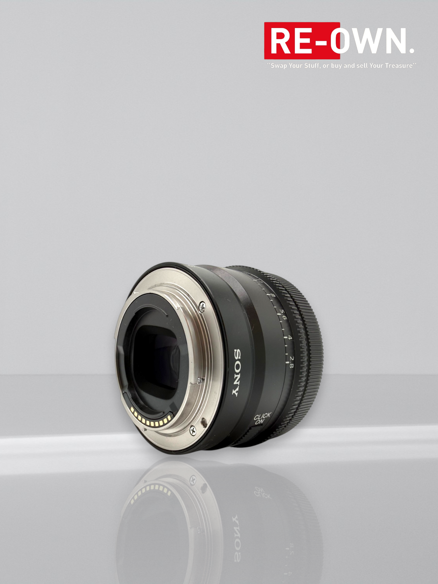 Sony FE 24mm f/2.8 G
