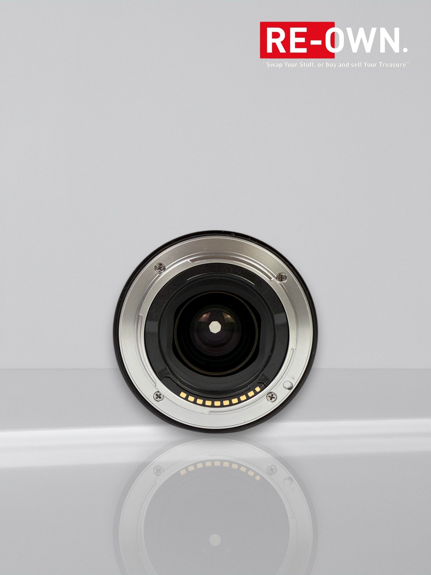 Sony FE 40mm f/2.5 G