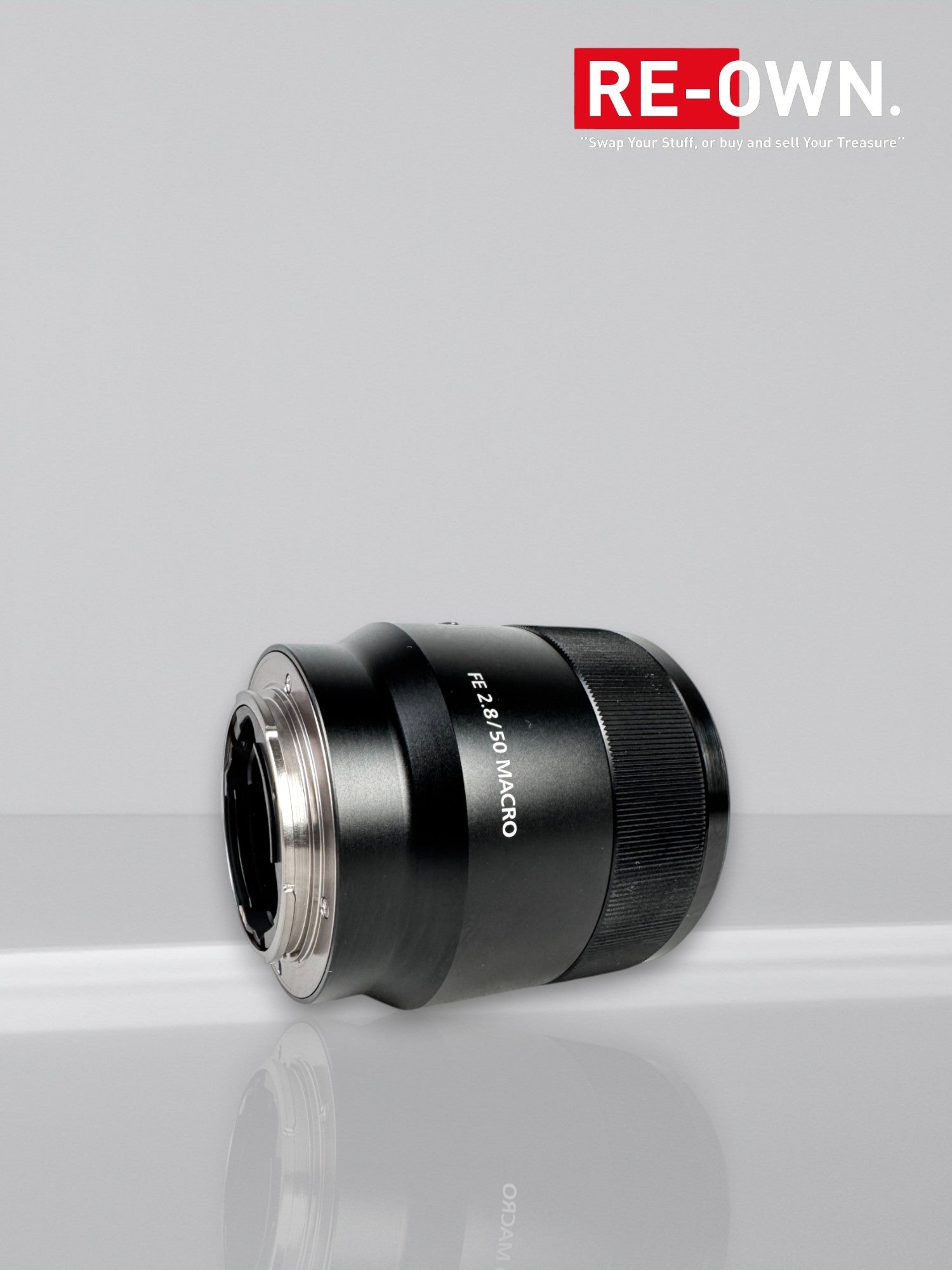 Sony FE 24-105mm F/4.0 G OSS (mint condition)
