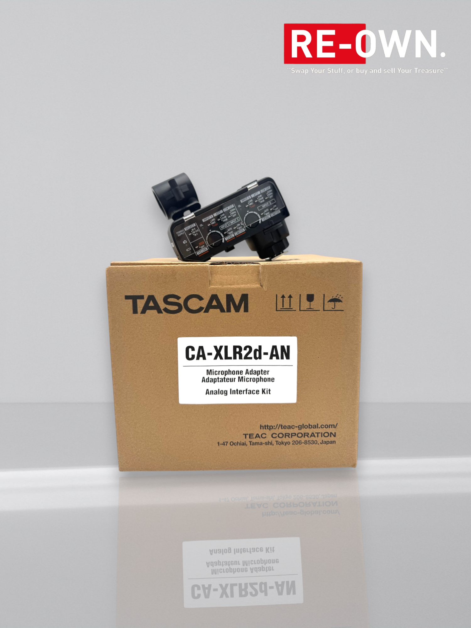 Tascam CA-XLR2D-AN XLR microfoon adapter (analoog)