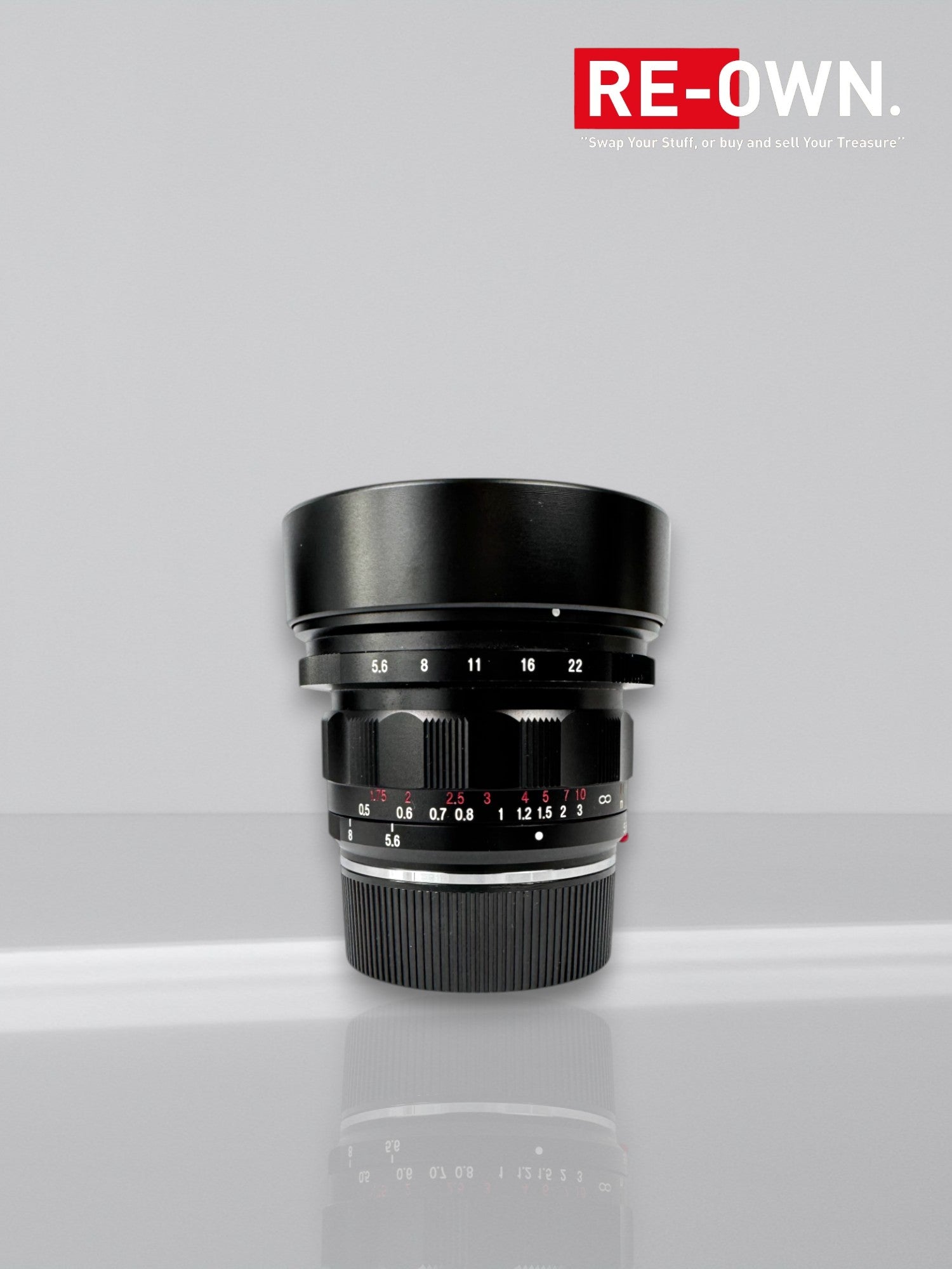 Voigtlander Ultra Wide Heliar 12mm f/5.6 III VM For Leica M